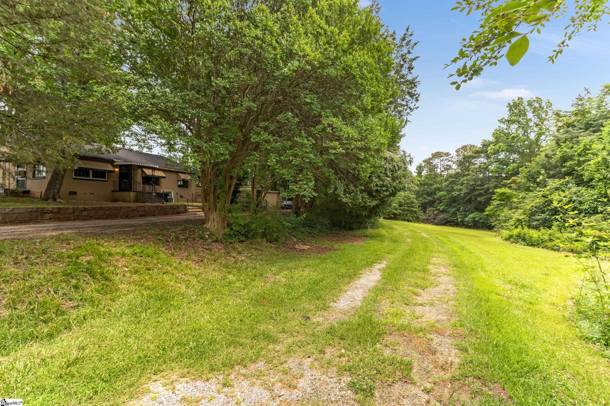 144 Evelyn Road Easley, SC 29640