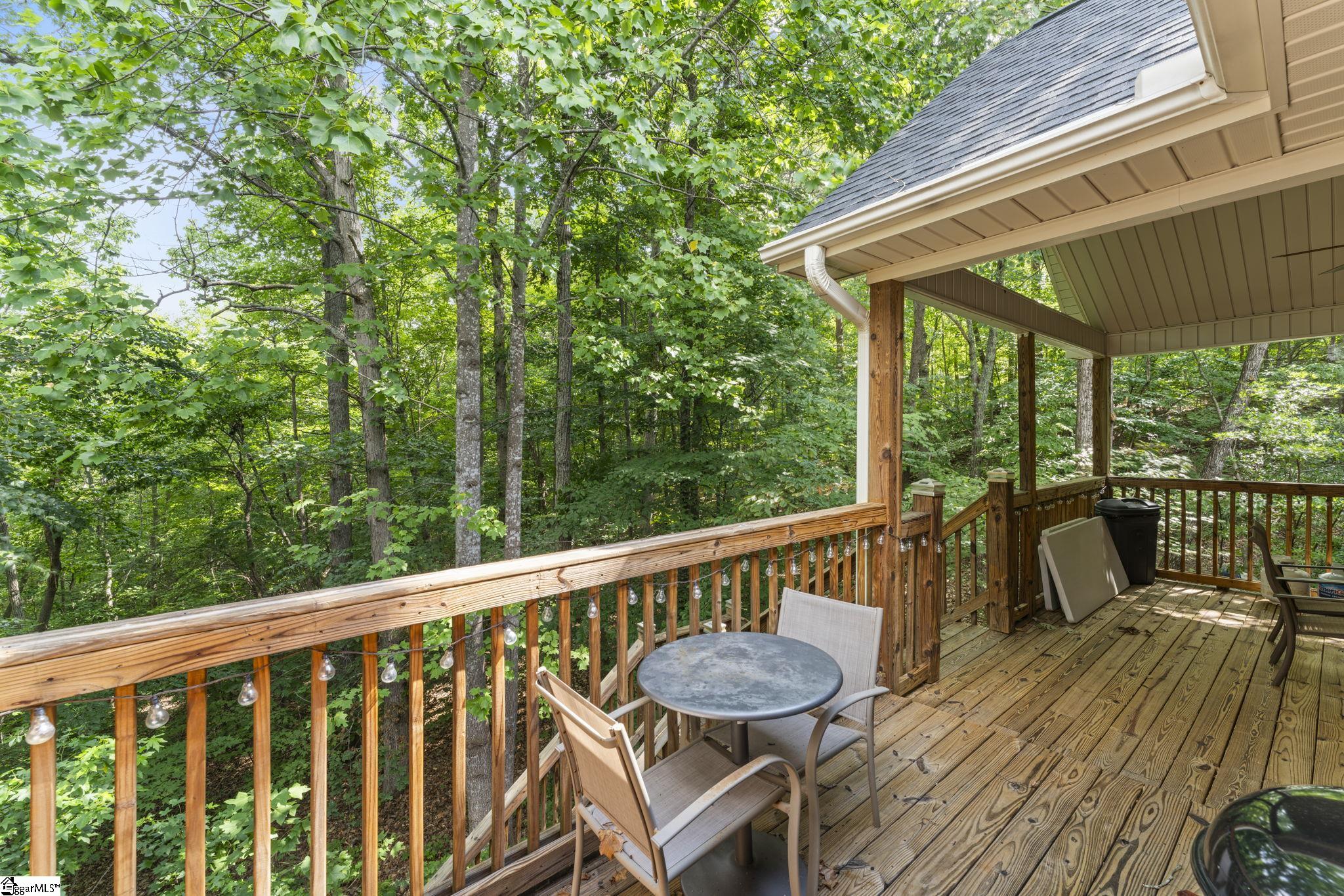 100 Paris Glen Way Greenville, SC 29609