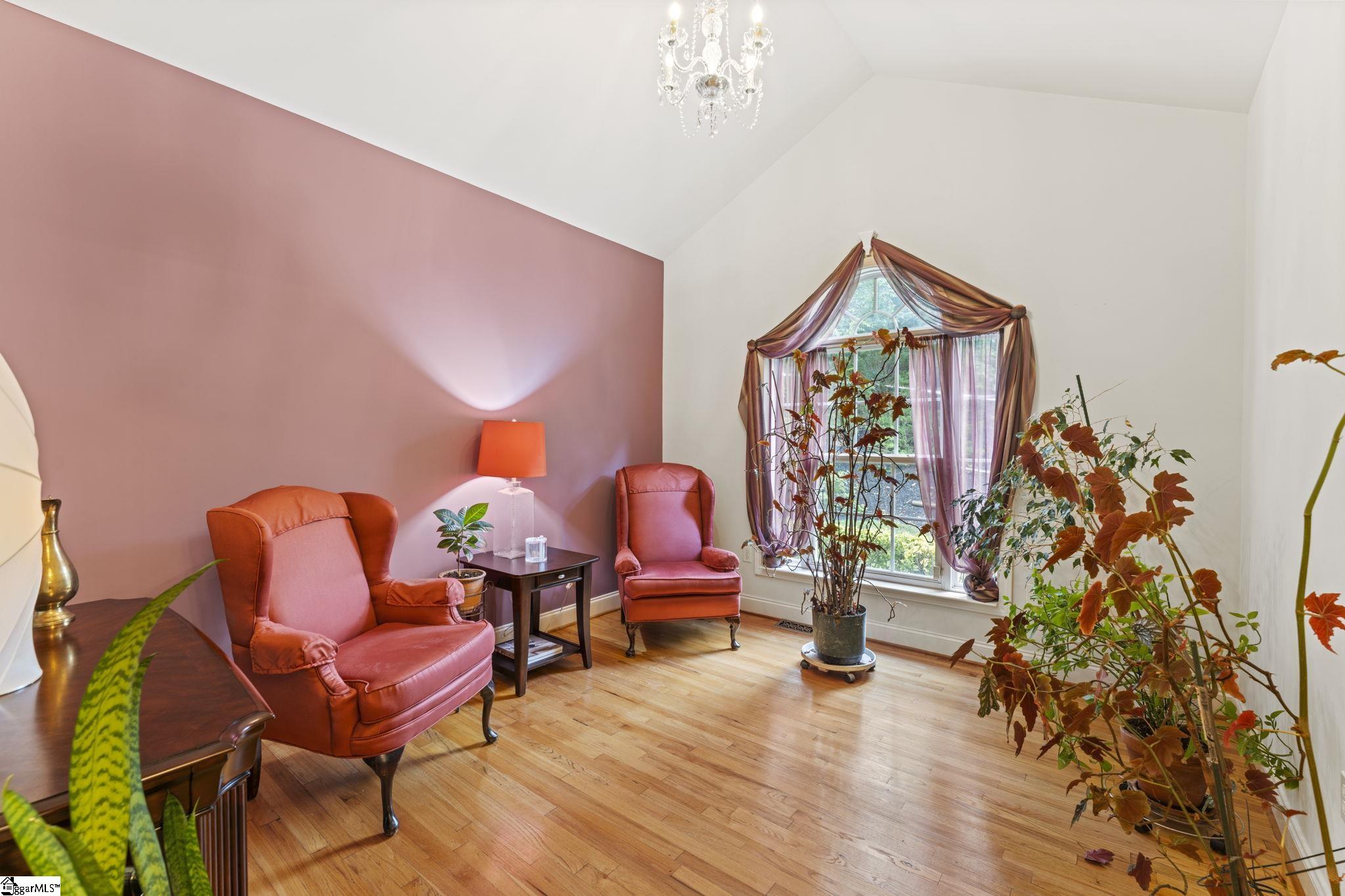 100 Paris Glen Way Greenville, SC 29609