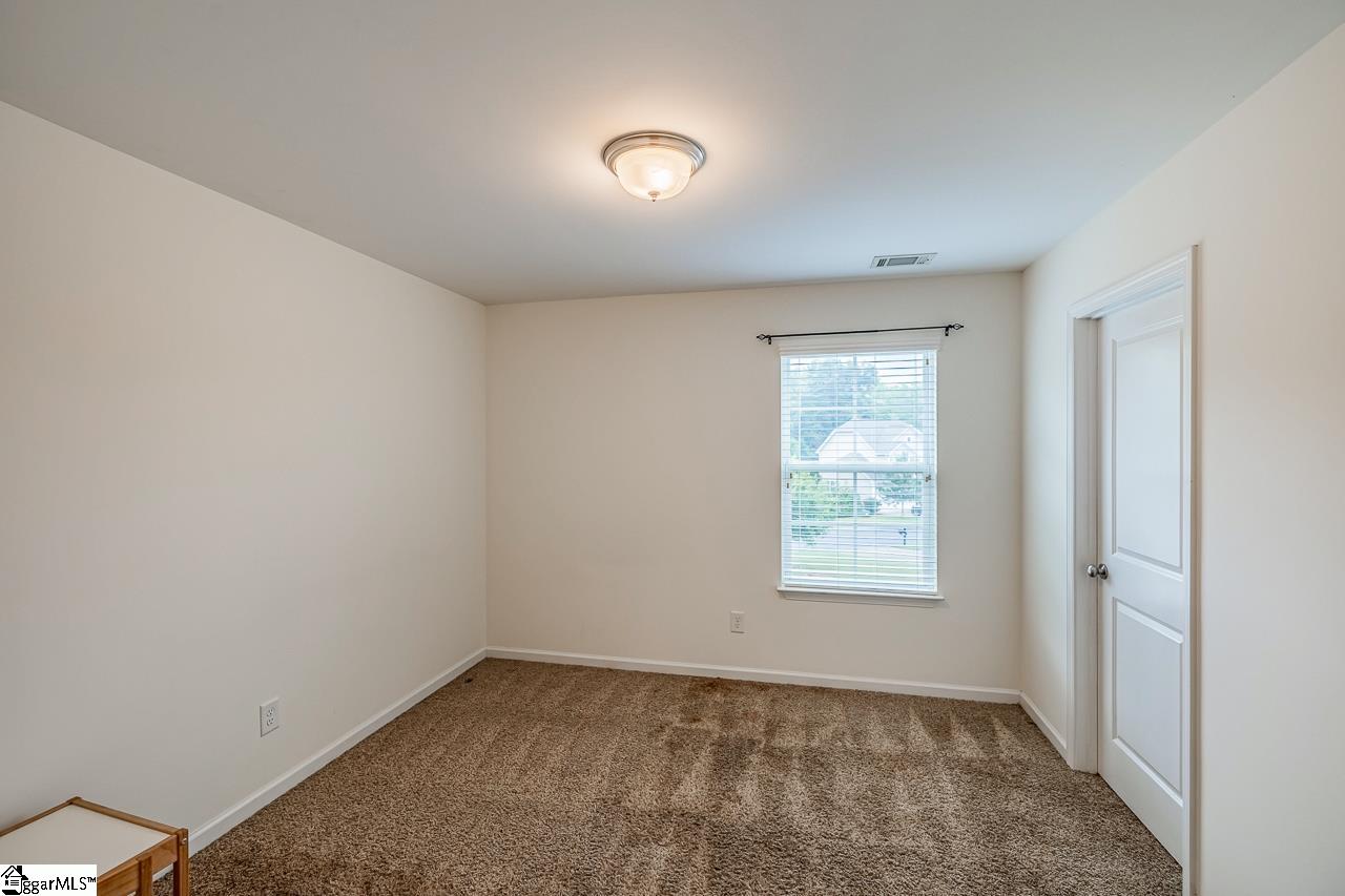 208 Castleton Circle Boiling Springs, SC 29316