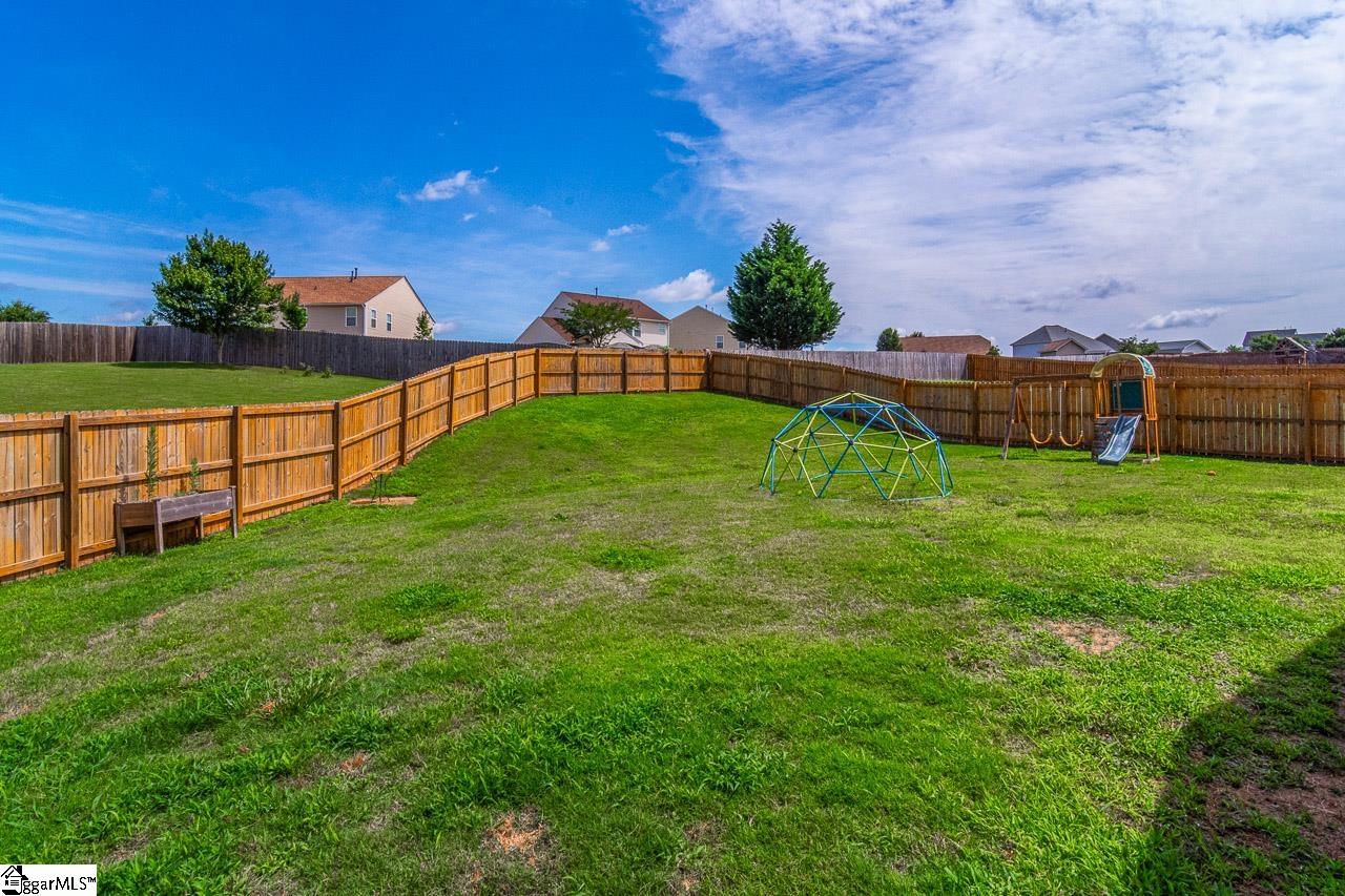 208 Castleton Circle Boiling Springs, SC 29316