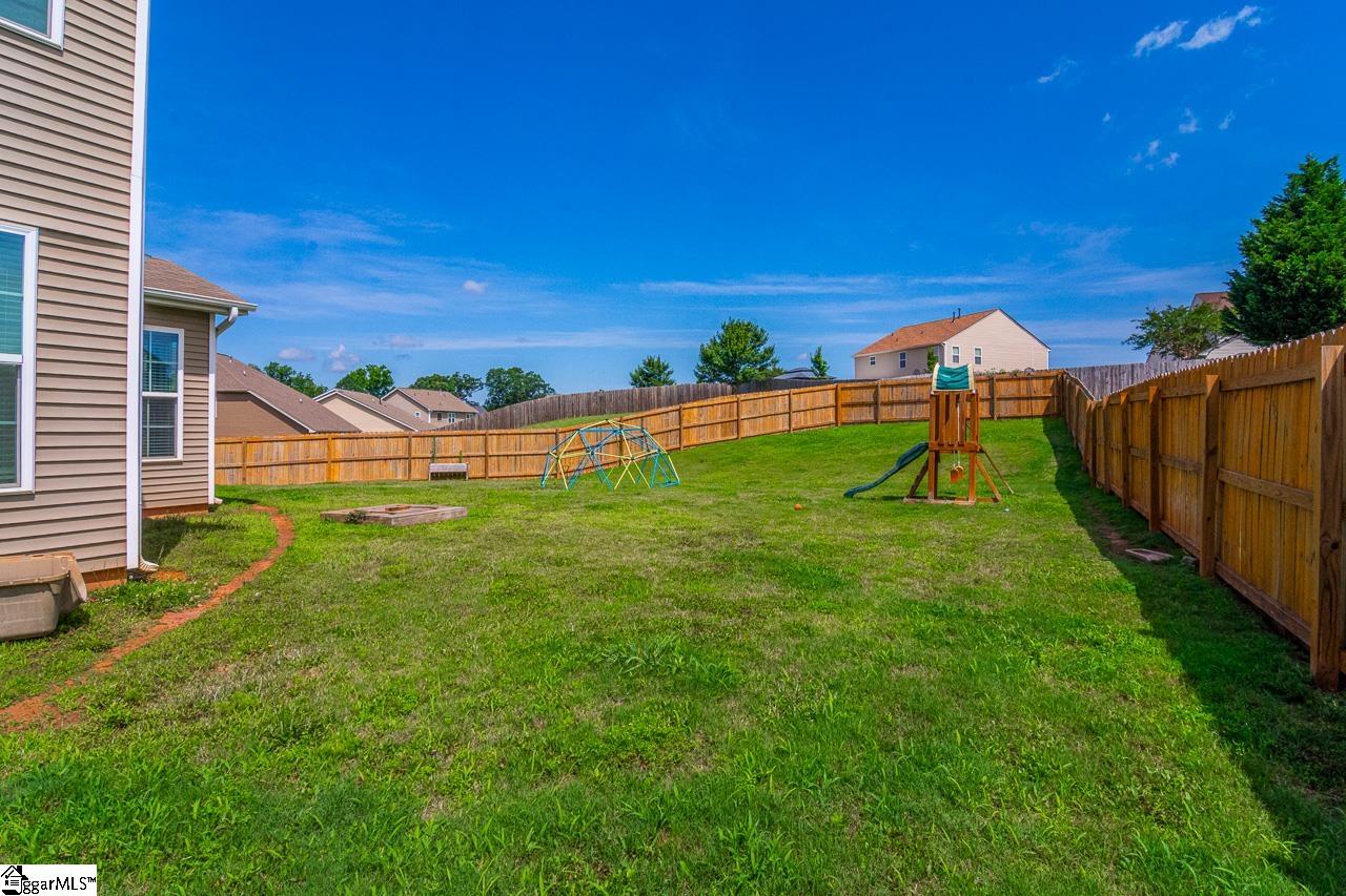 208 Castleton Circle Boiling Springs, SC 29316