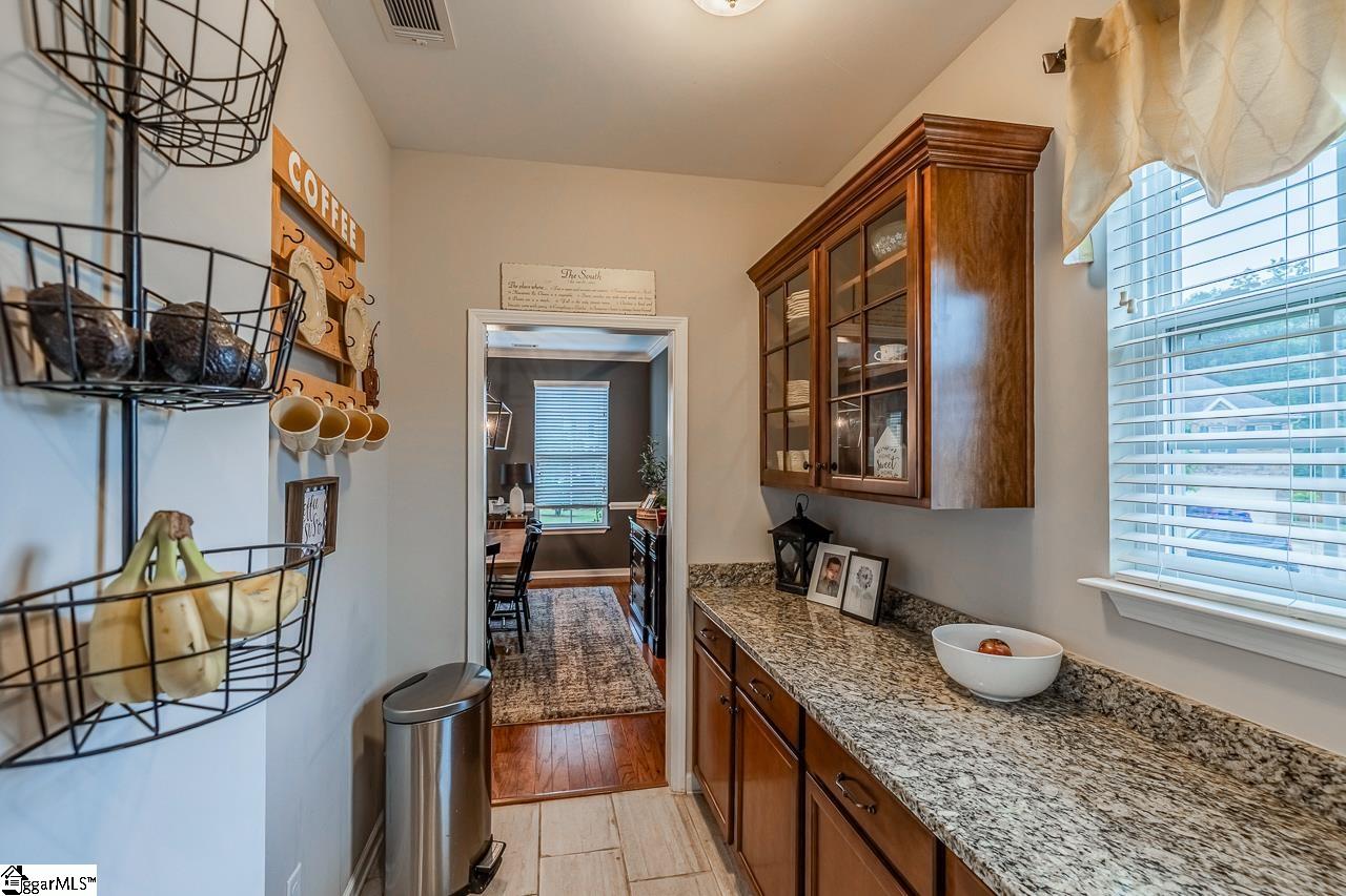 208 Castleton Circle Boiling Springs, SC 29316