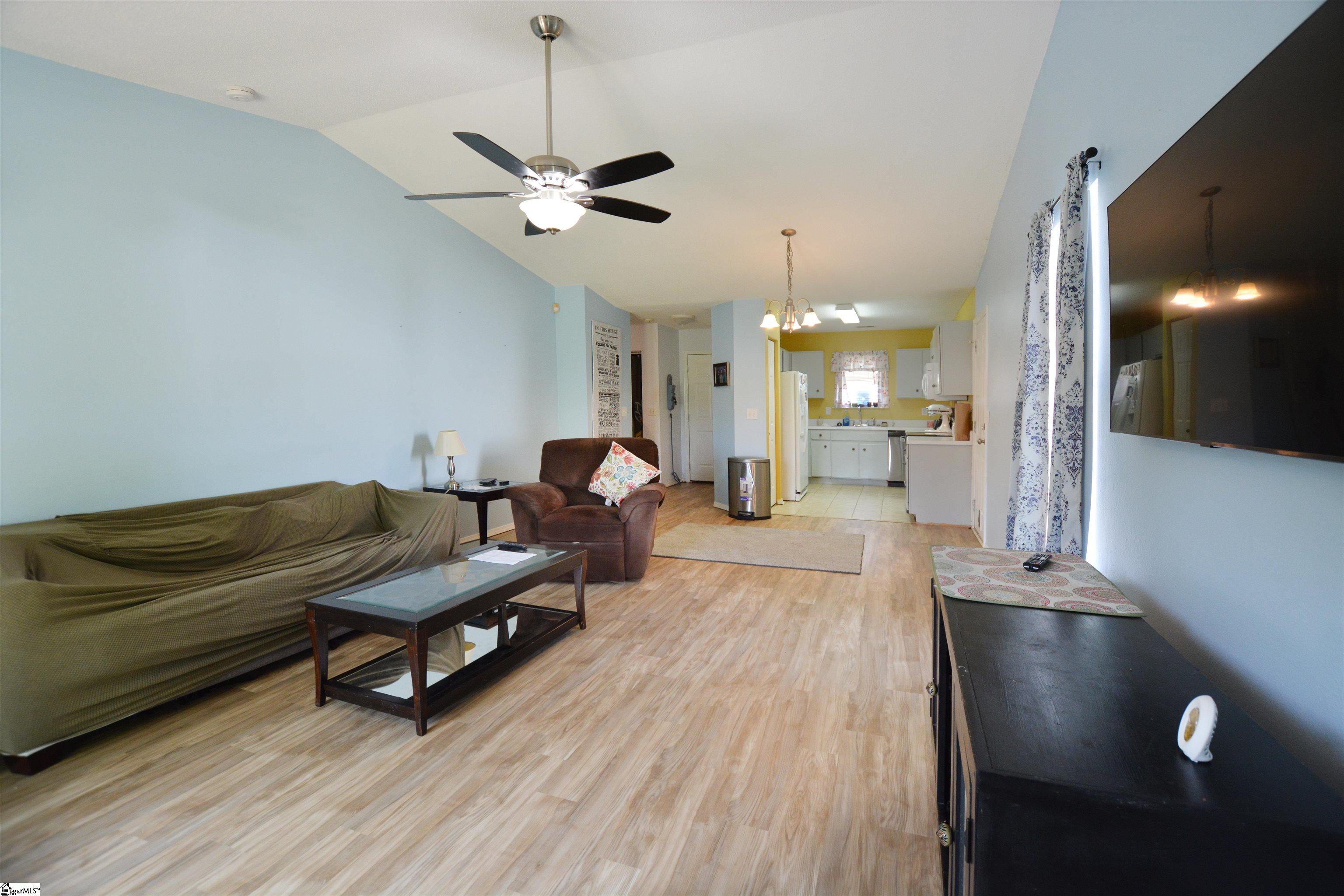 7 Pasture Place Simpsonville, SC 29681