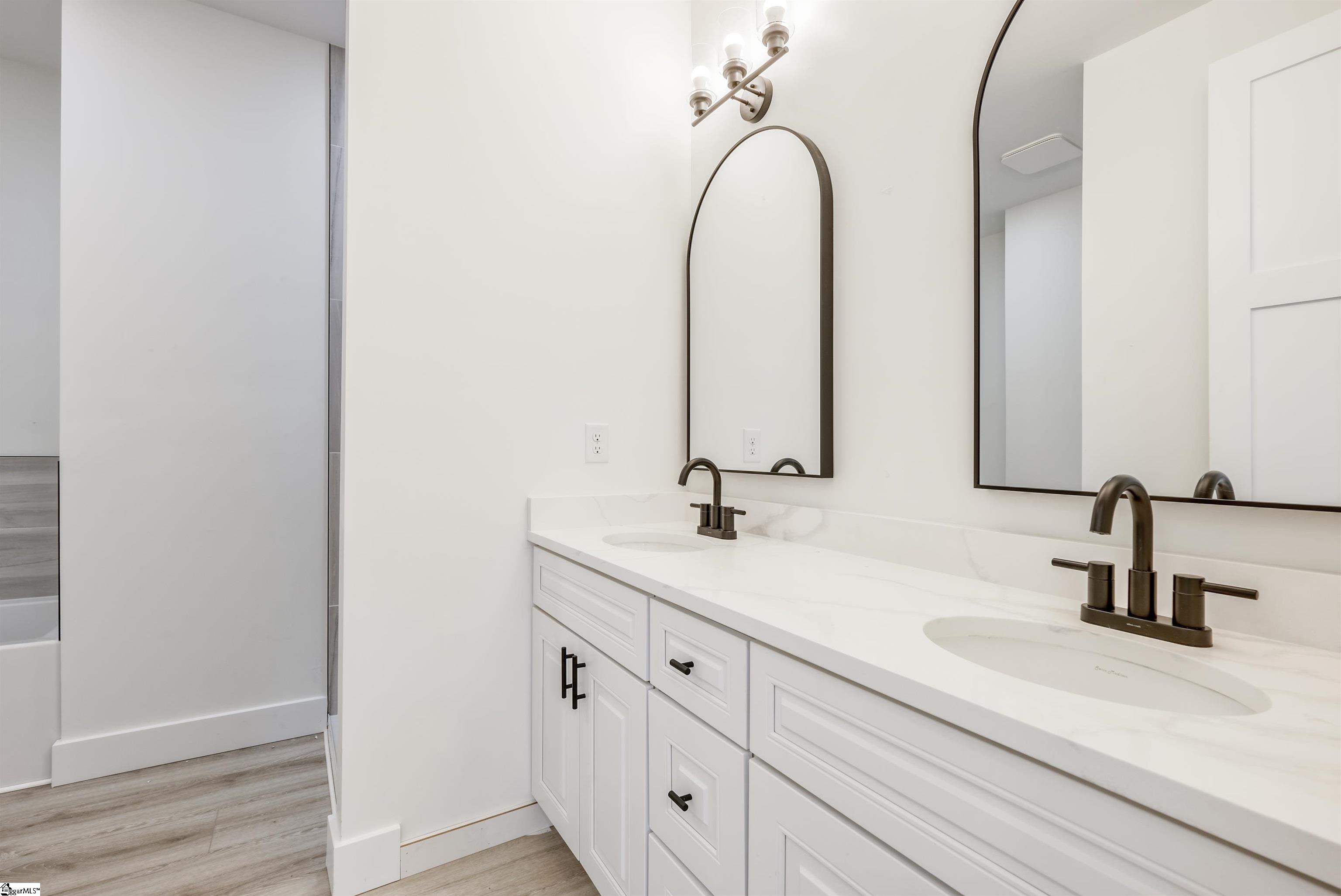 120 Simmons Road Woodruff, SC 29388