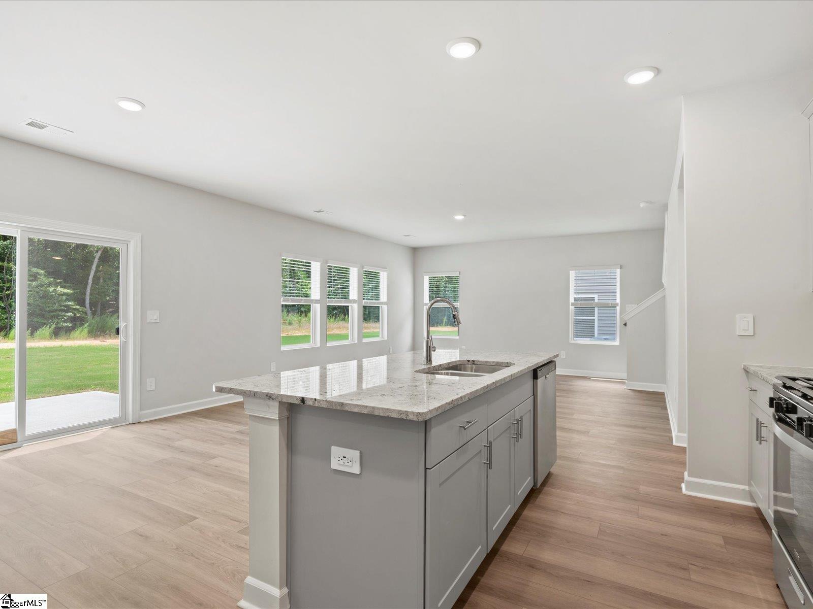 232 Merriweather Way Spartanburg, SC 29302