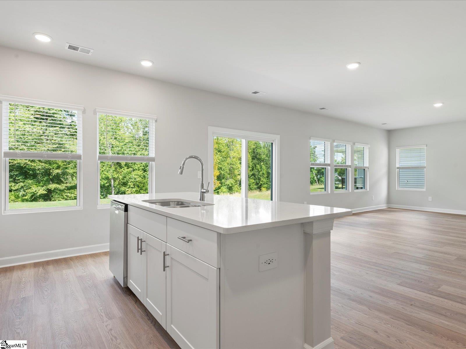 233 Merriweather Way Spartanburg, SC 29302