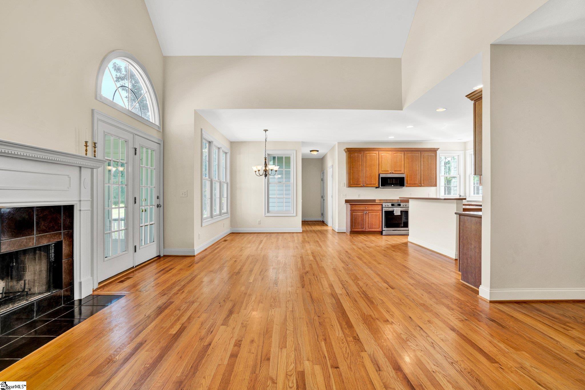 10 Laurelcrest Lane Travelers Rest, SC 29690-8188