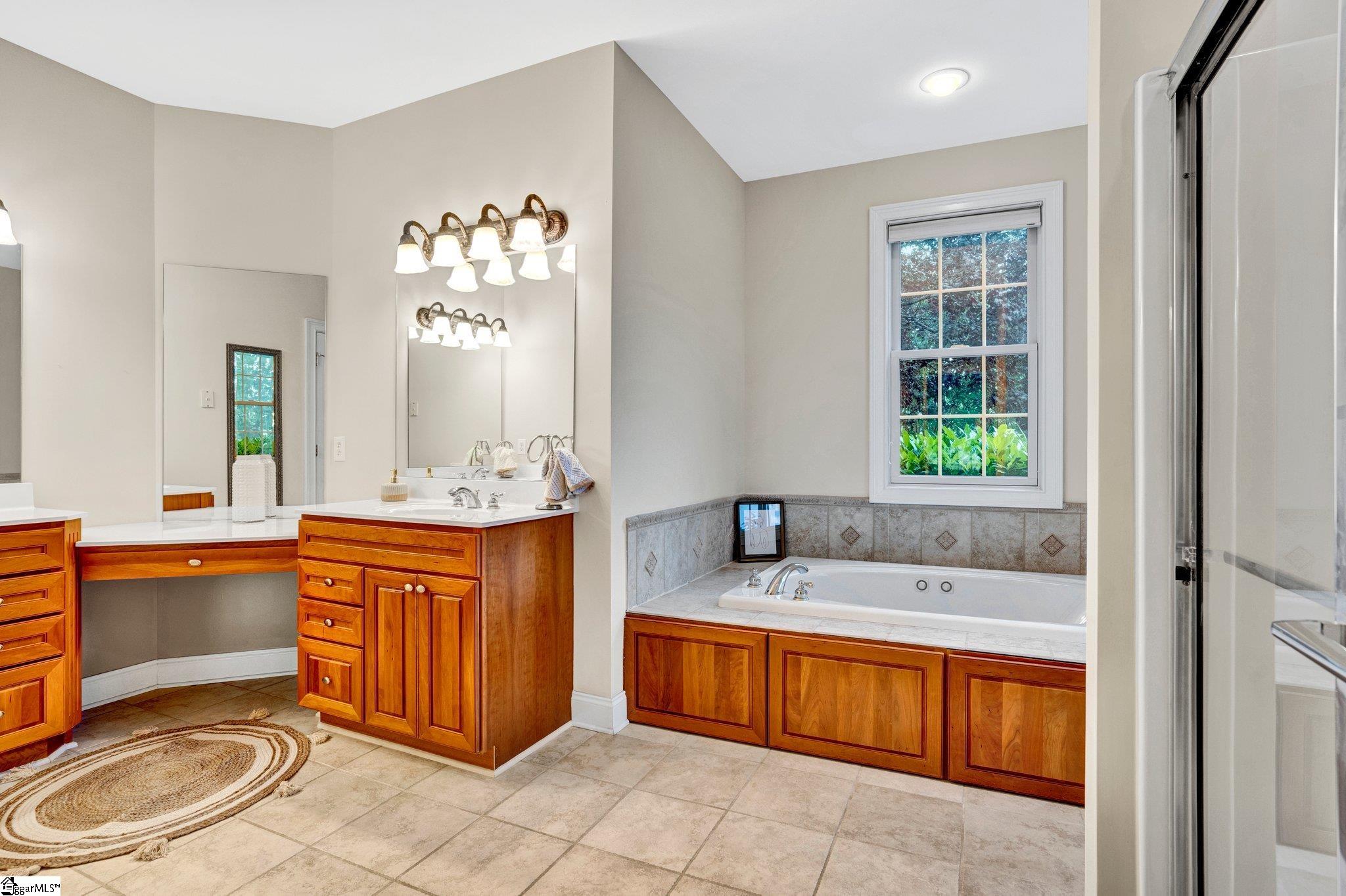 10 Laurelcrest Lane Travelers Rest, SC 29690-8188