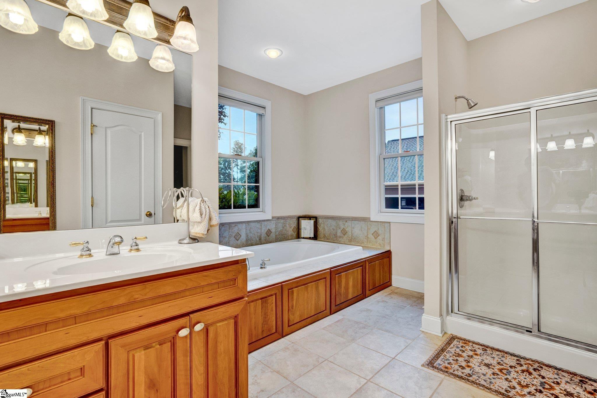 10 Laurelcrest Lane Travelers Rest, SC 29690-8188