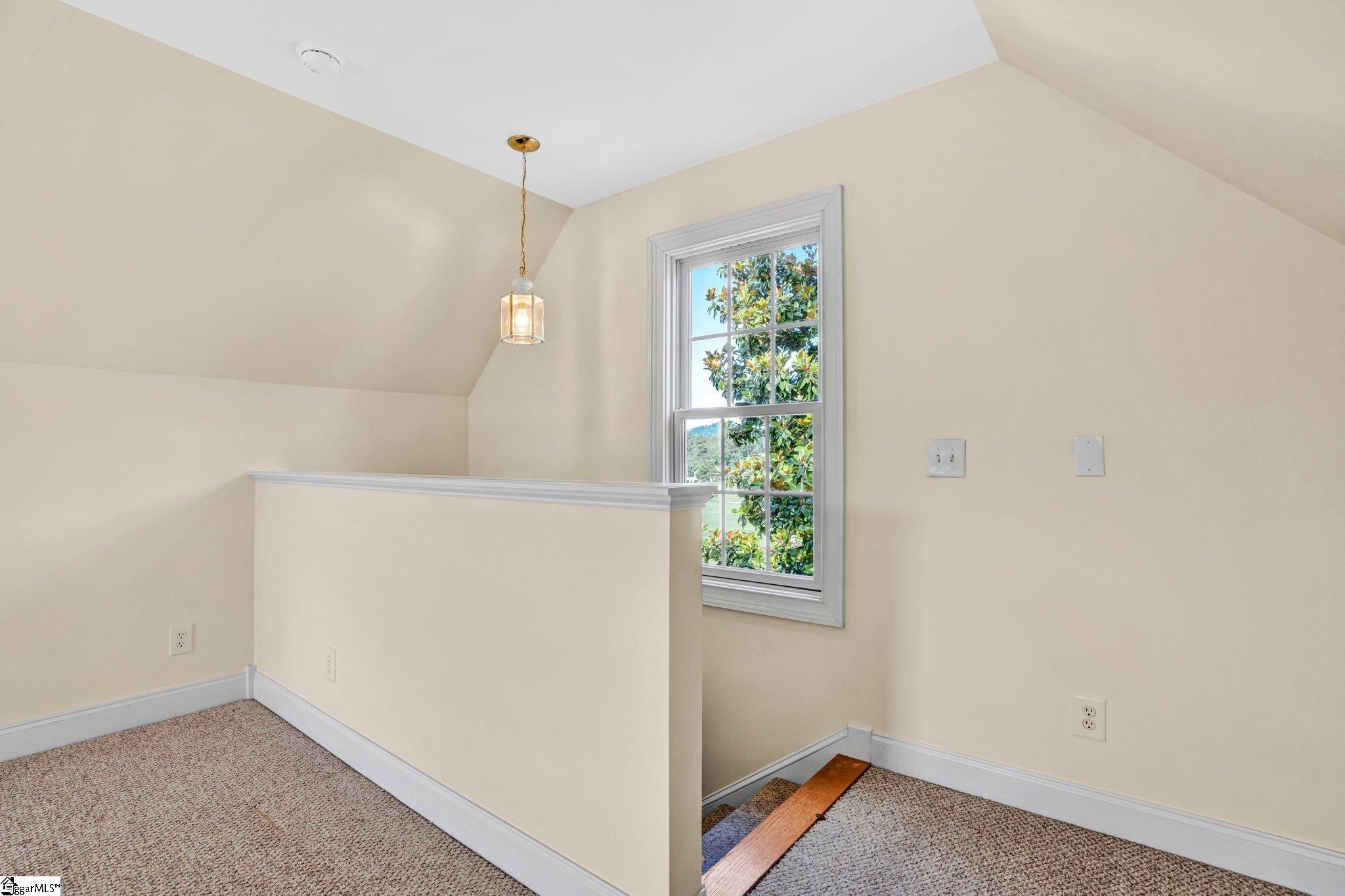 10 Laurelcrest Lane Travelers Rest, SC 29690-8188