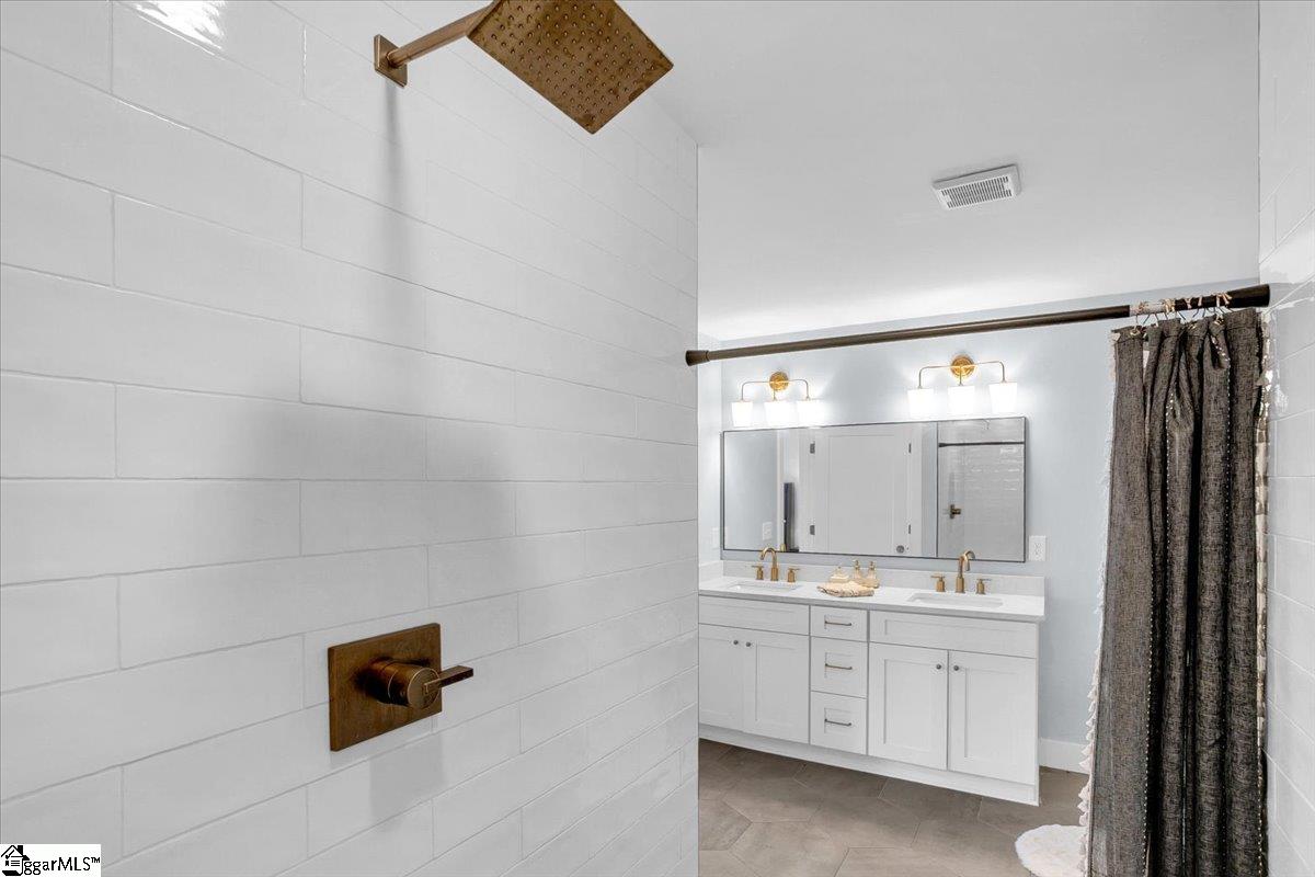 11 Echo Drive Travelers Rest, SC 29690