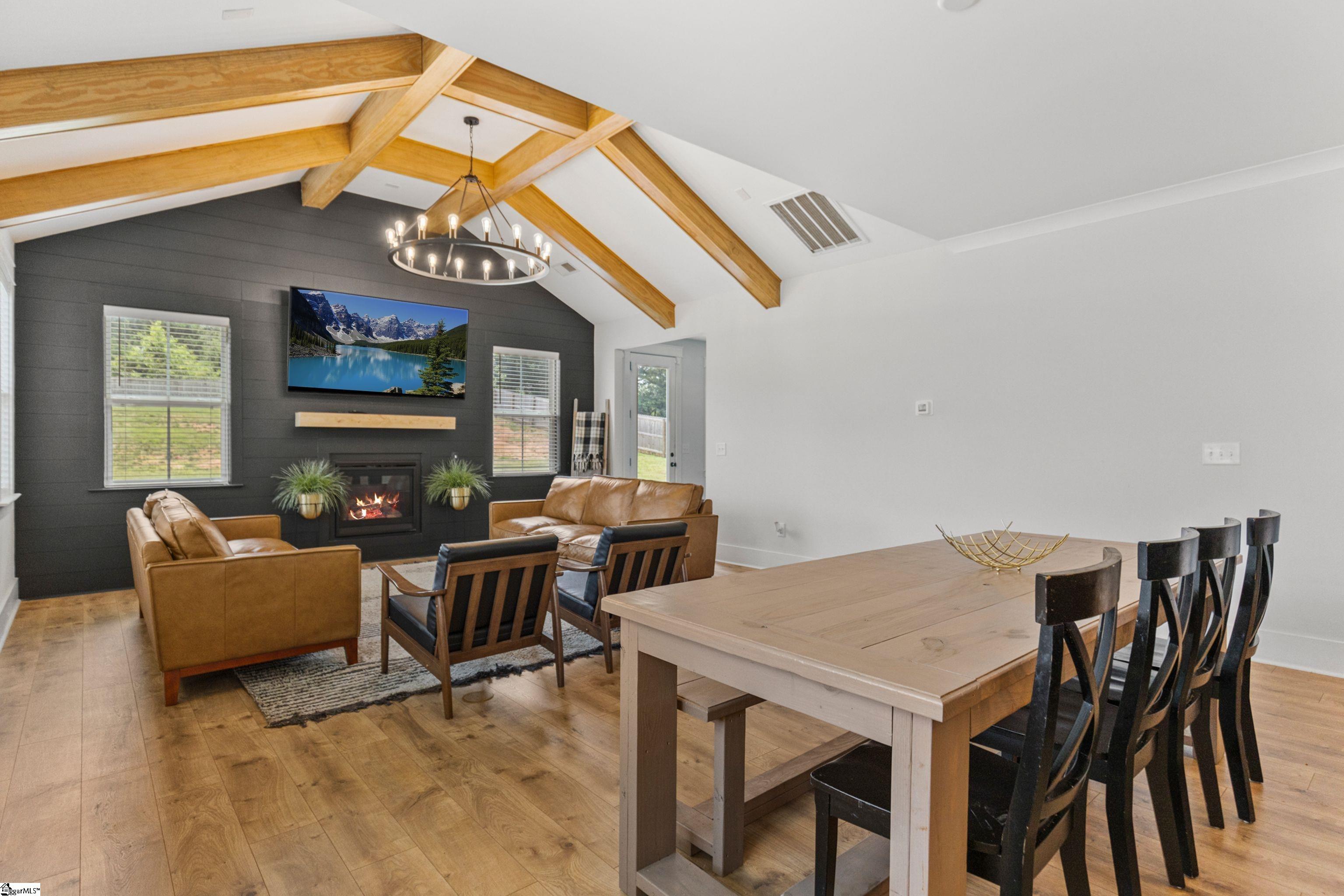 218 Deerview Trail Simpsonville, SC 29680