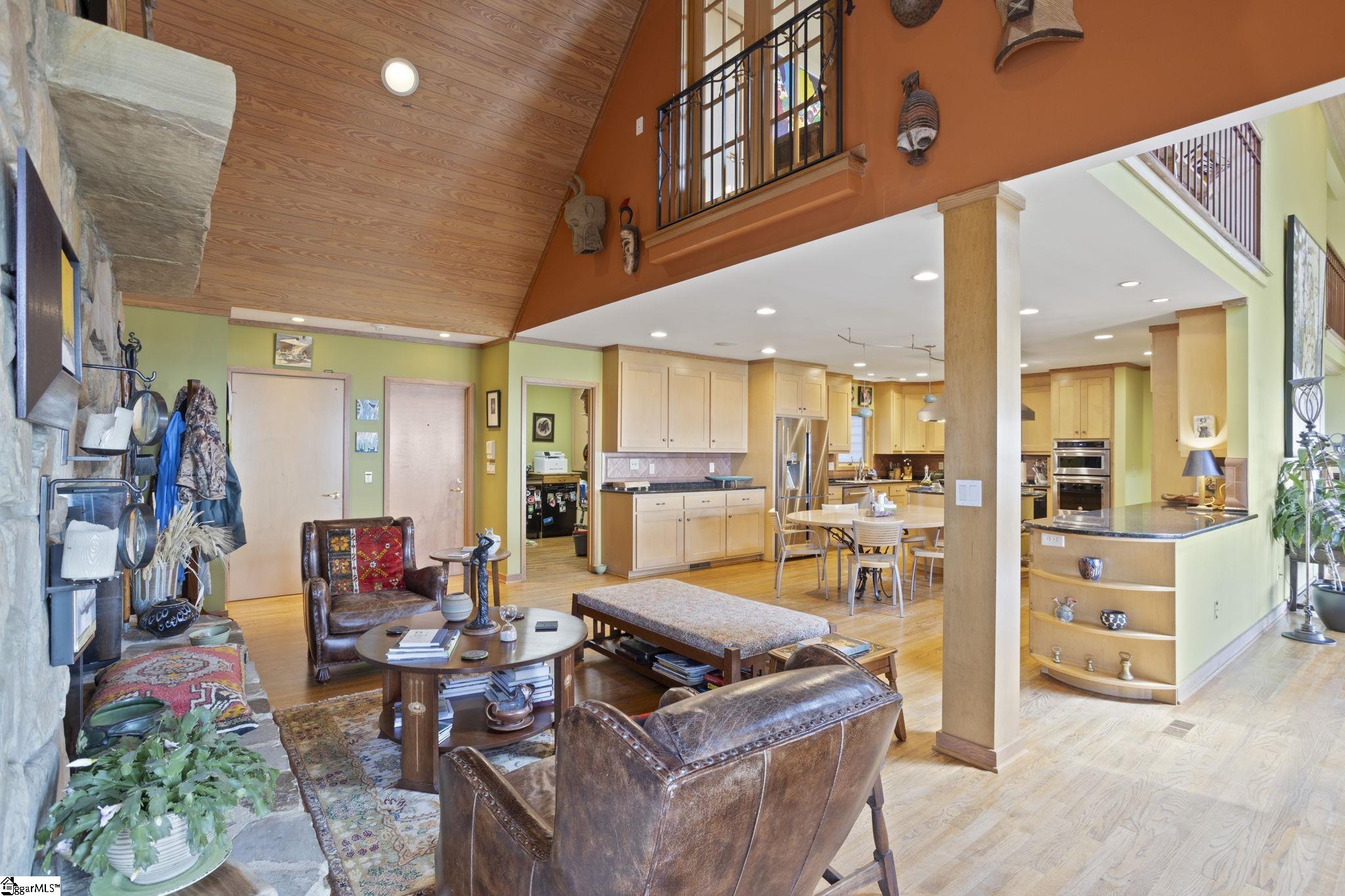 902 Altamont Road Greenville, SC 29609