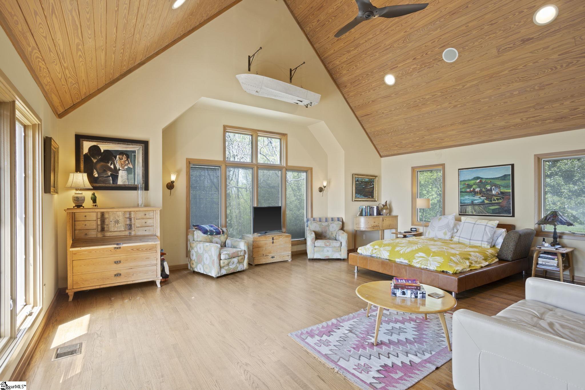 902 Altamont Road Greenville, SC 29609