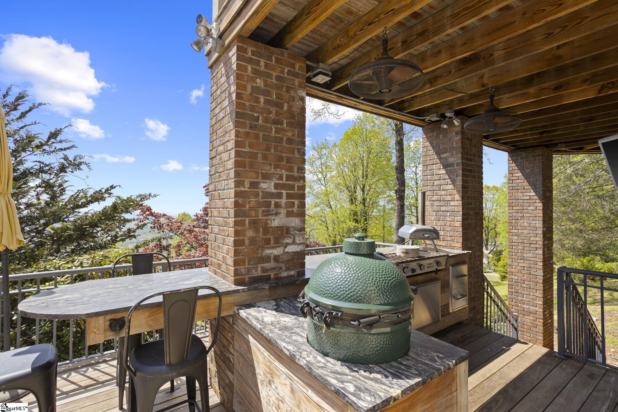 902 Altamont Road Greenville, SC 29609