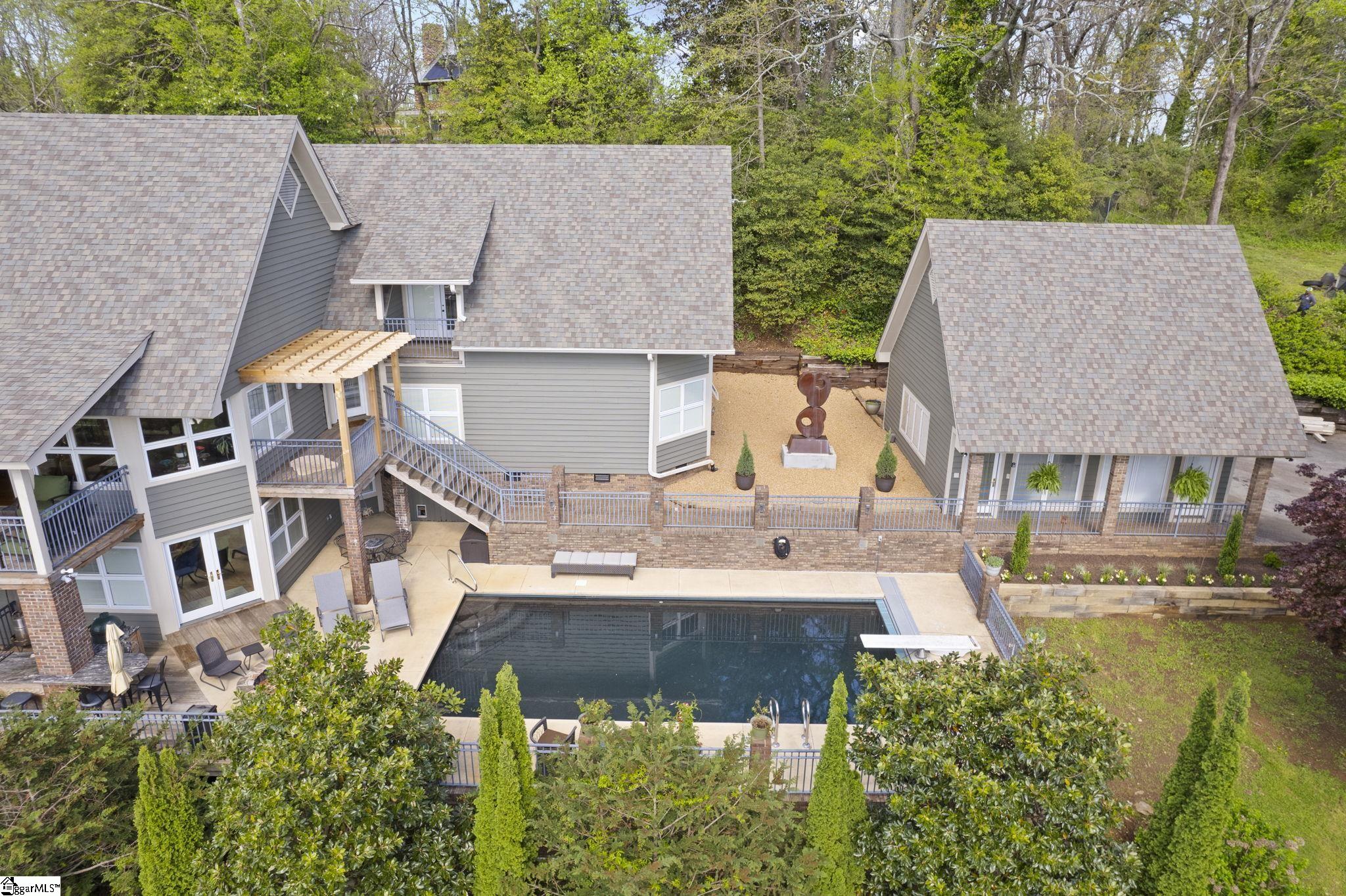 902 Altamont Road Greenville, SC 29609