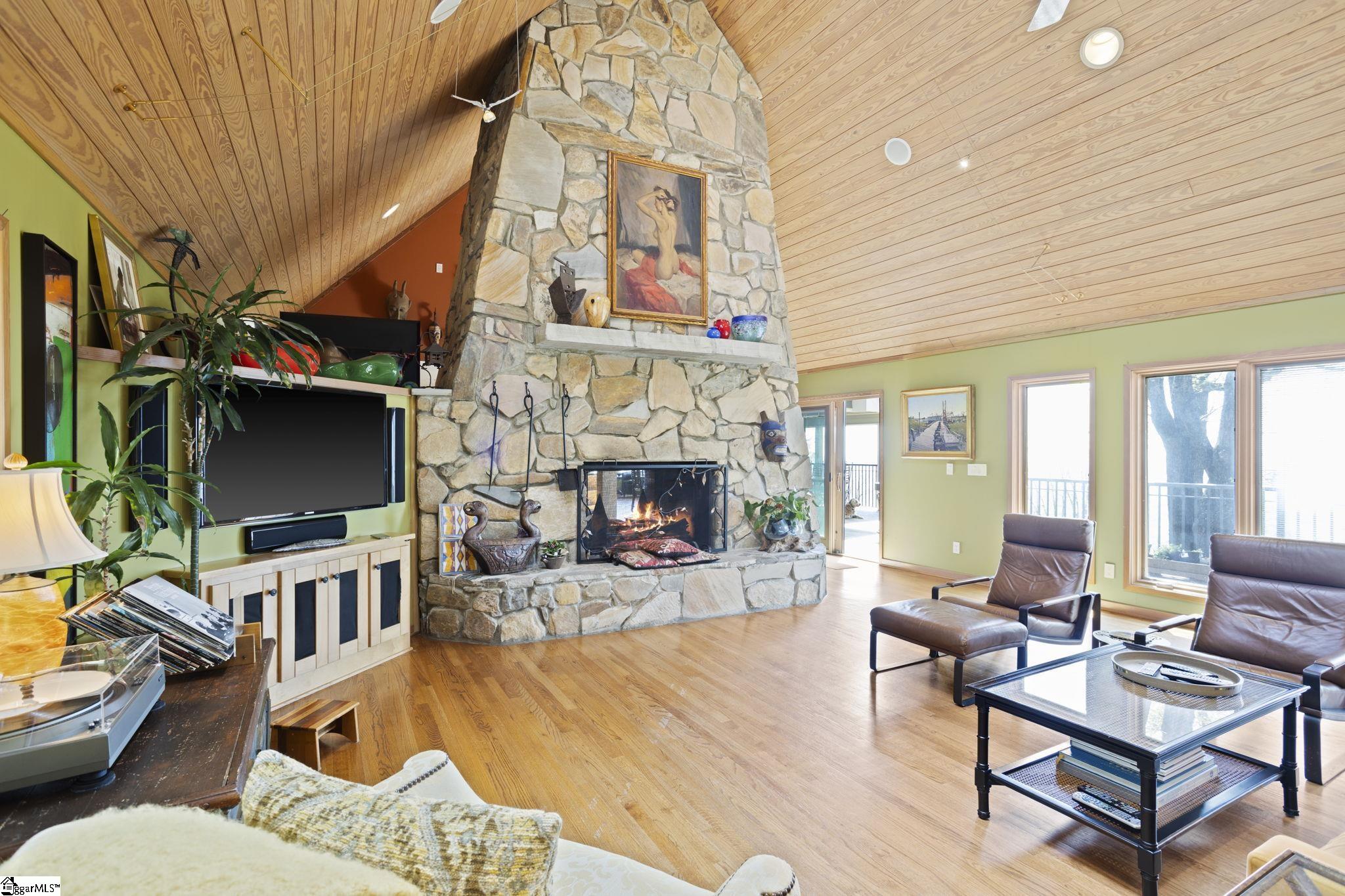 902 Altamont Road Greenville, SC 29609