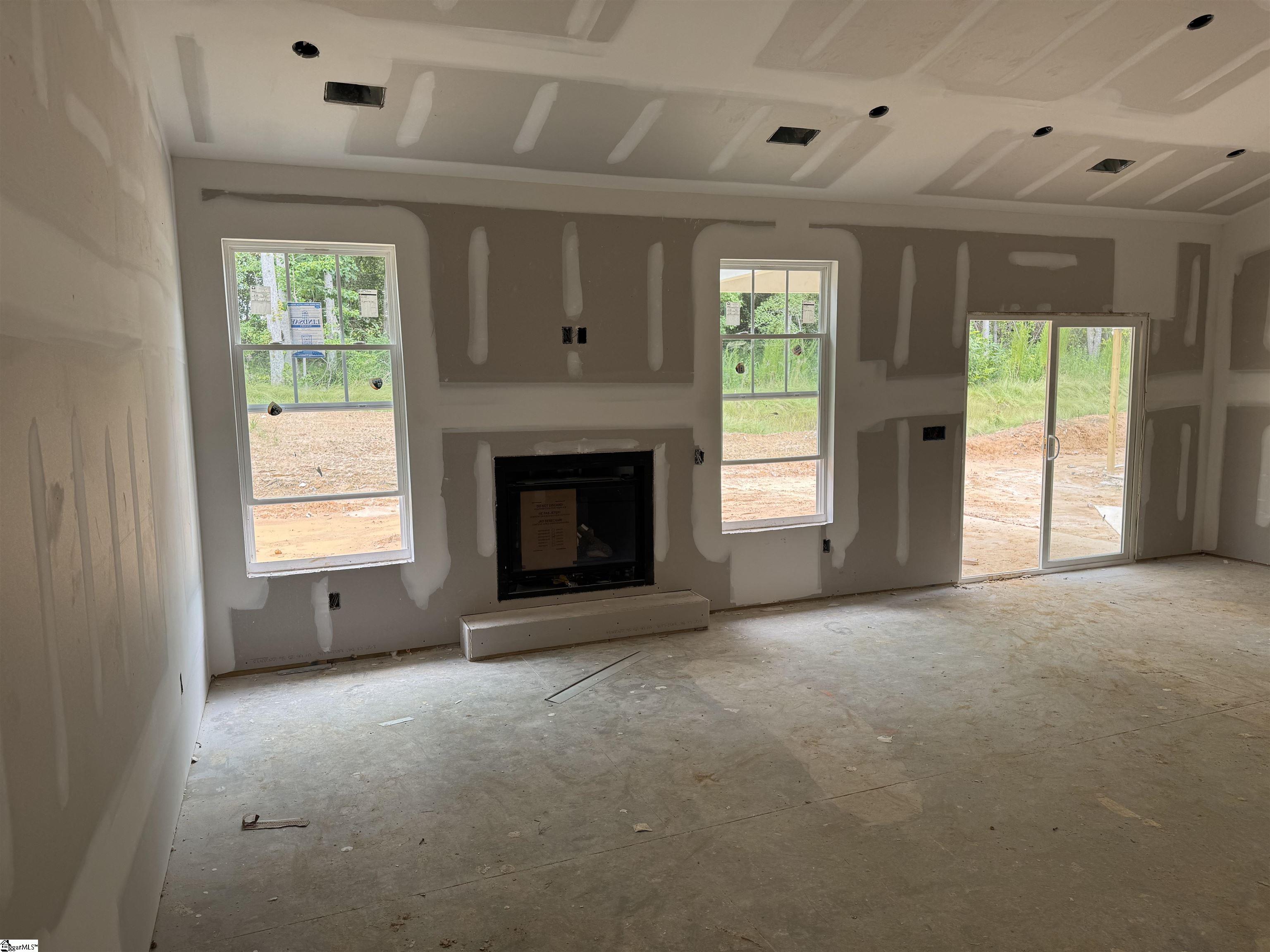 717 Old Magnolia Lane Woodruff, SC 29388
