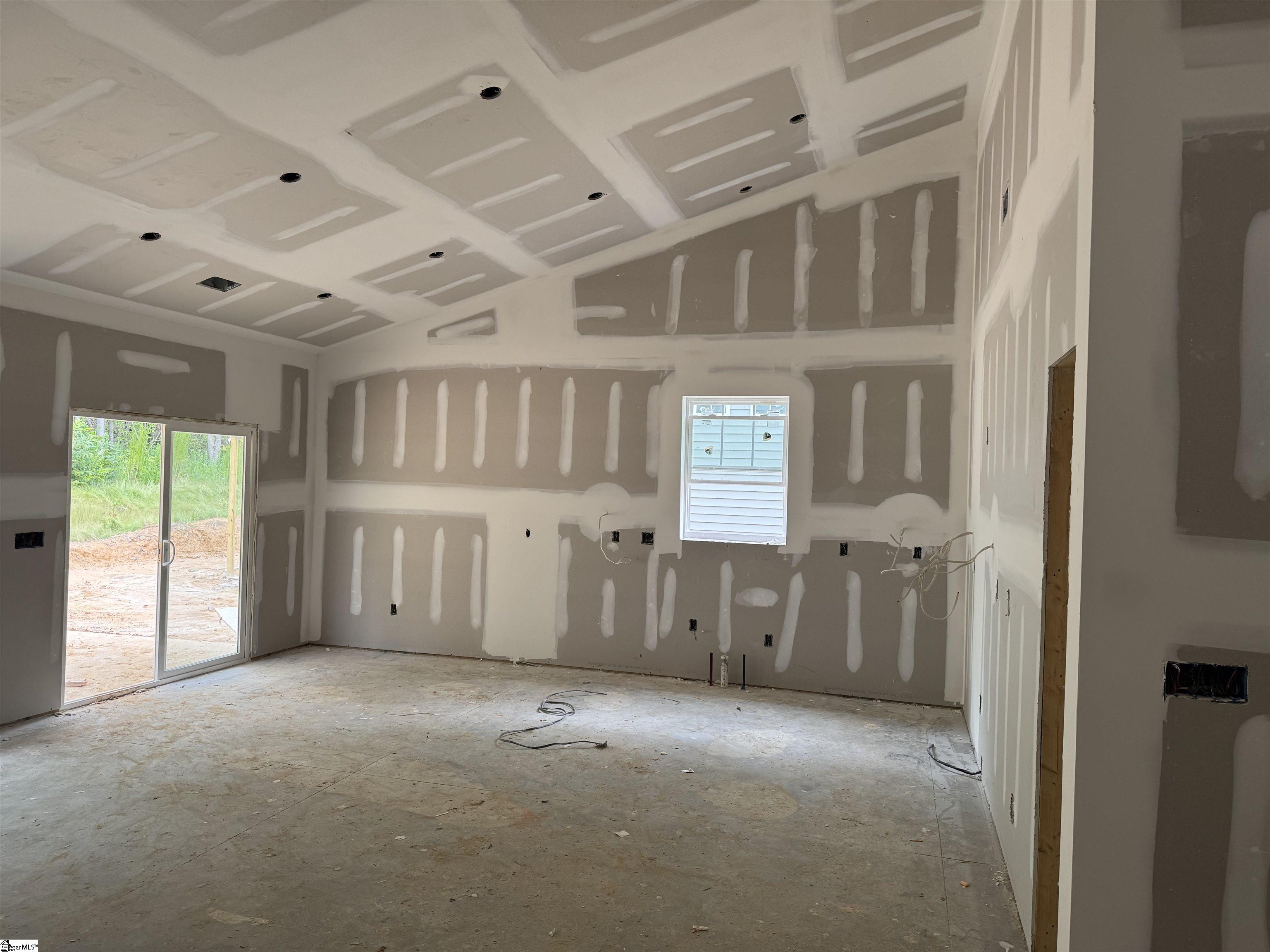717 Old Magnolia Lane Woodruff, SC 29388