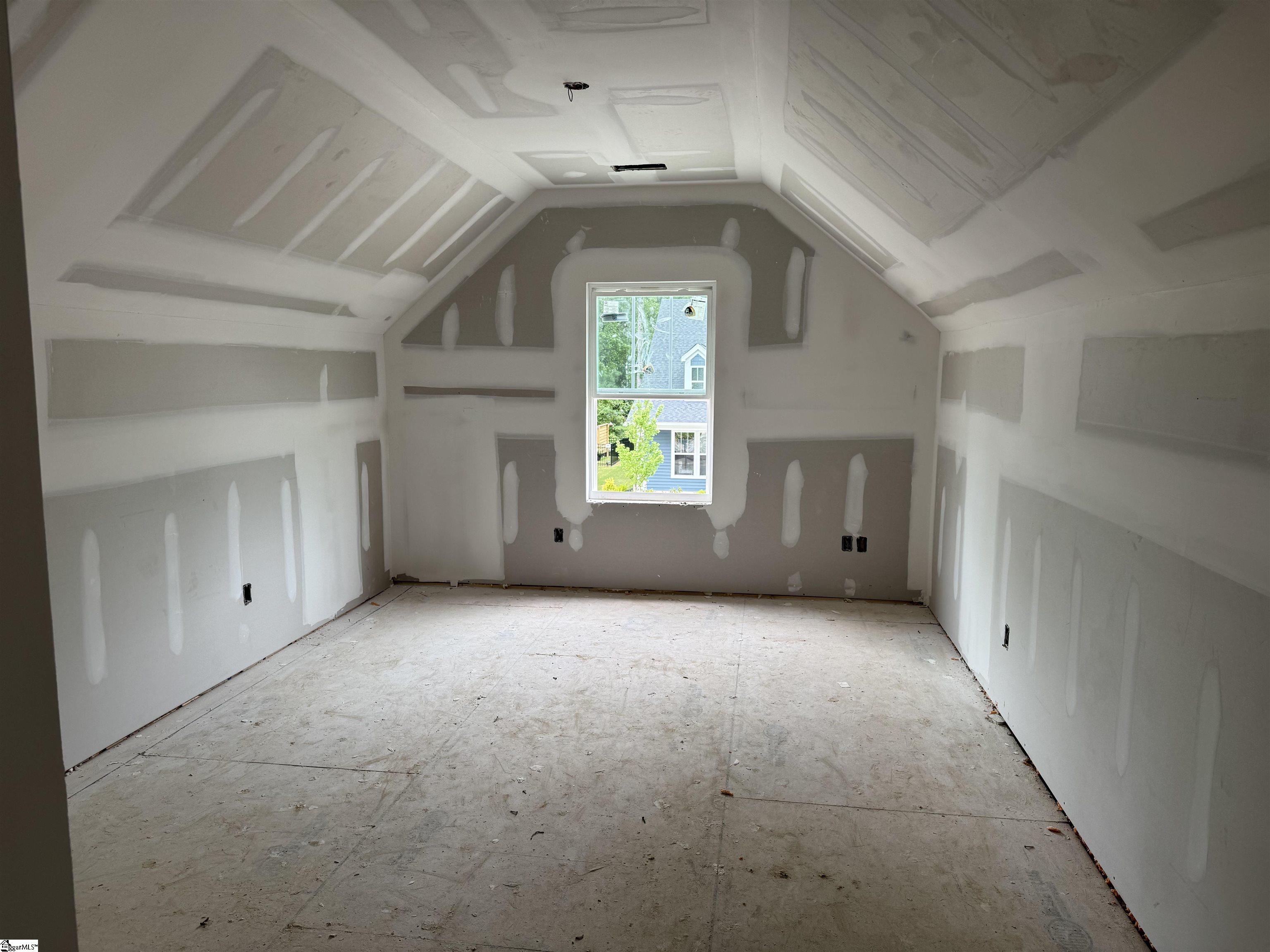 717 Old Magnolia Lane Woodruff, SC 29388