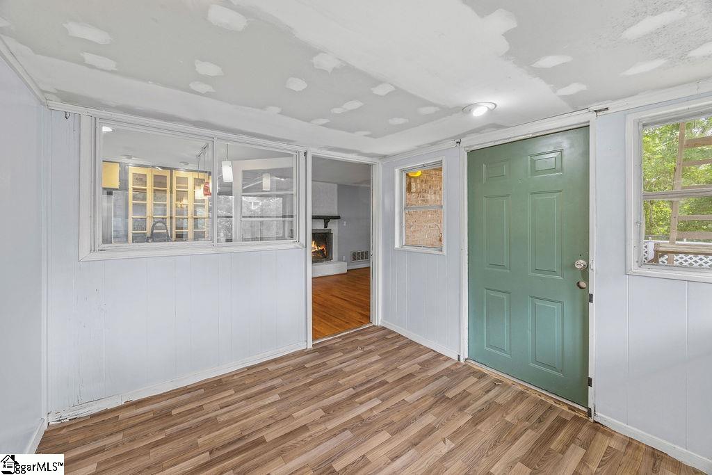 118 Ridgeland Drive Greenville, SC 29601