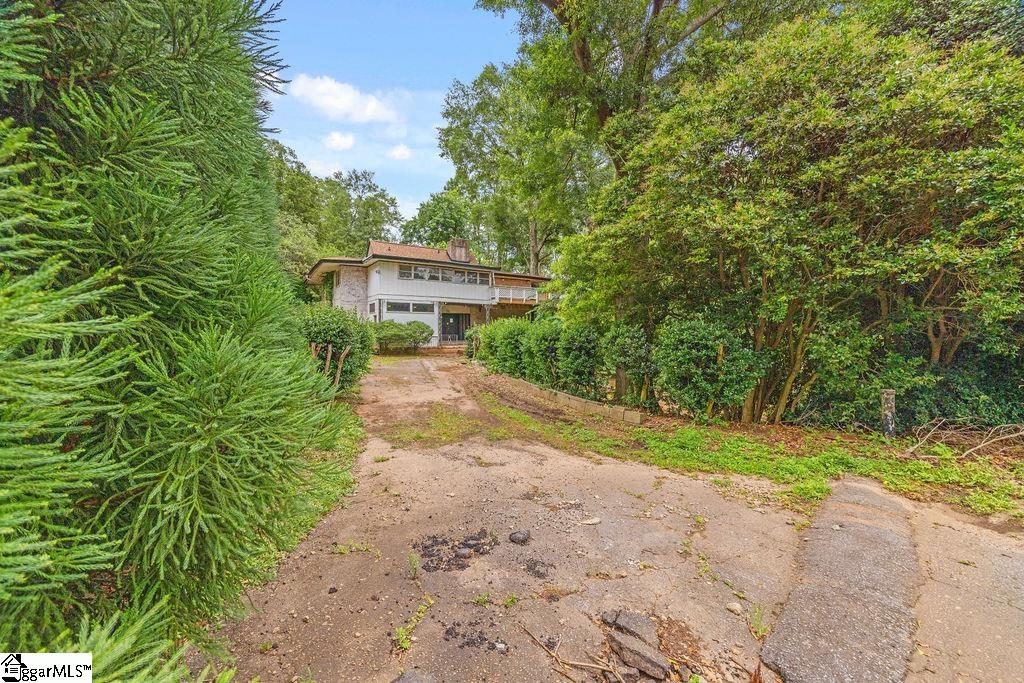 118 Ridgeland Drive Greenville, SC 29601