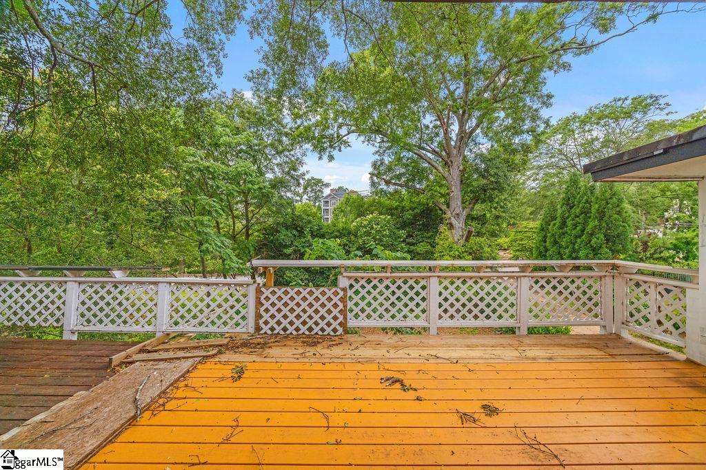 118 Ridgeland Drive Greenville, SC 29601