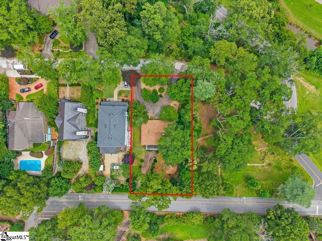 118 Ridgeland Drive Greenville, SC 29601