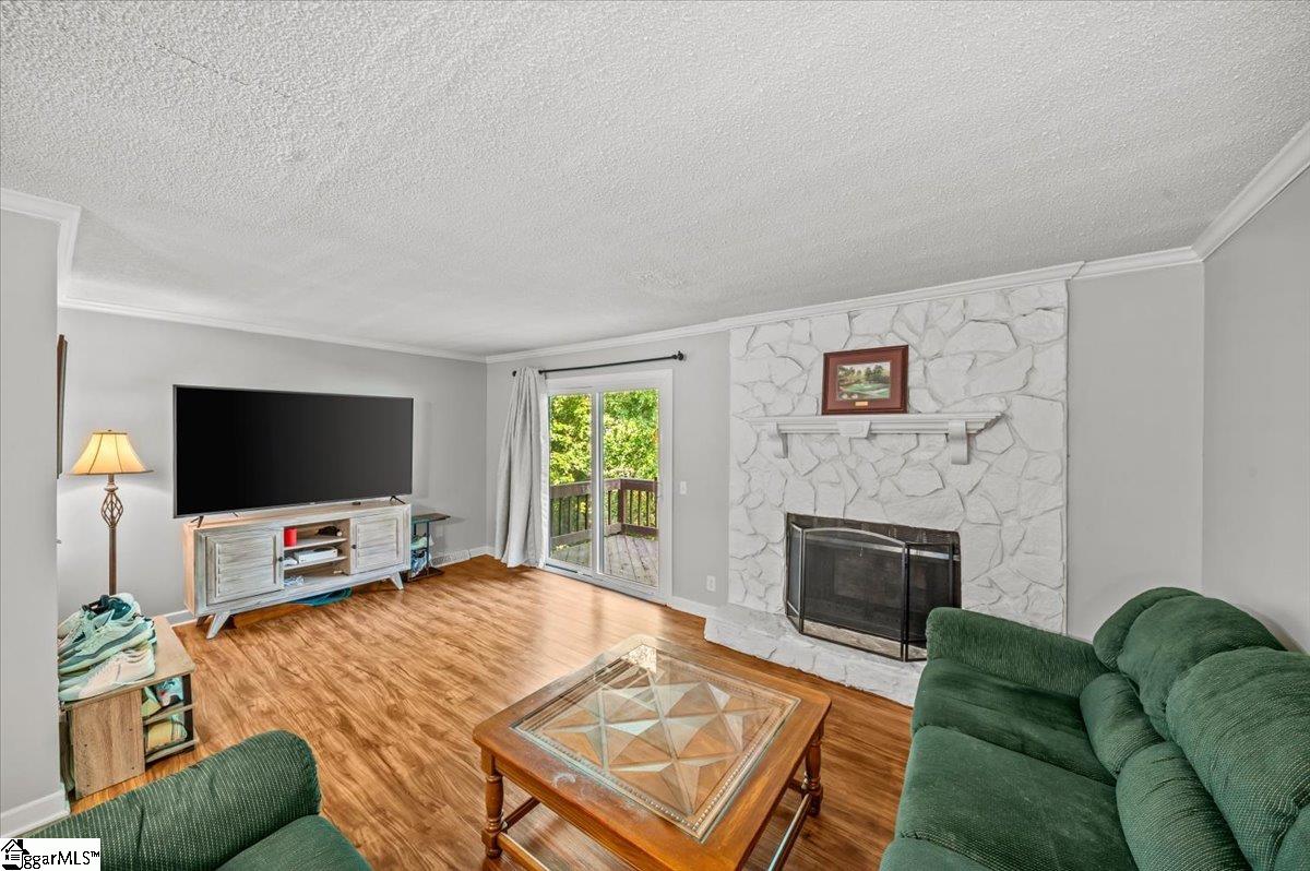 2 Creekside Way Greenville, SC 29609