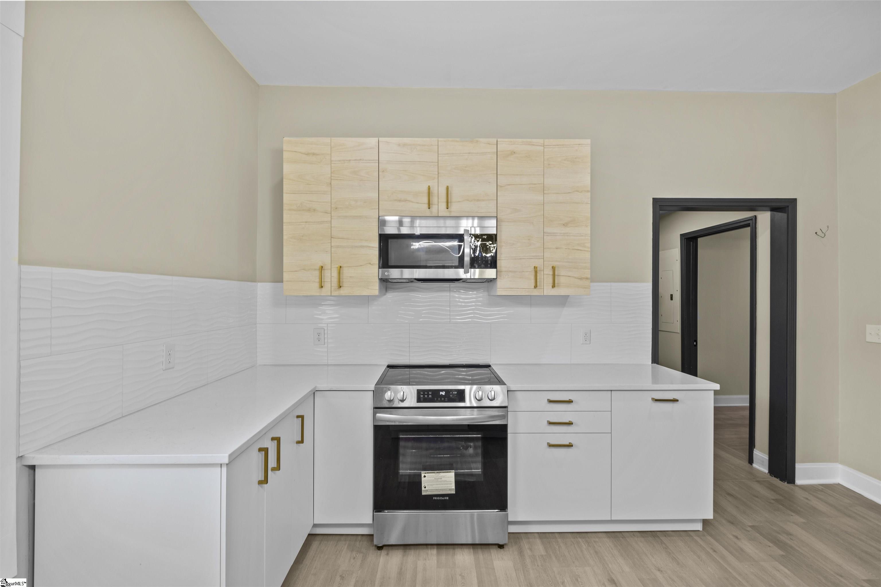 319 Tremont Avenue Greenville, SC 29605