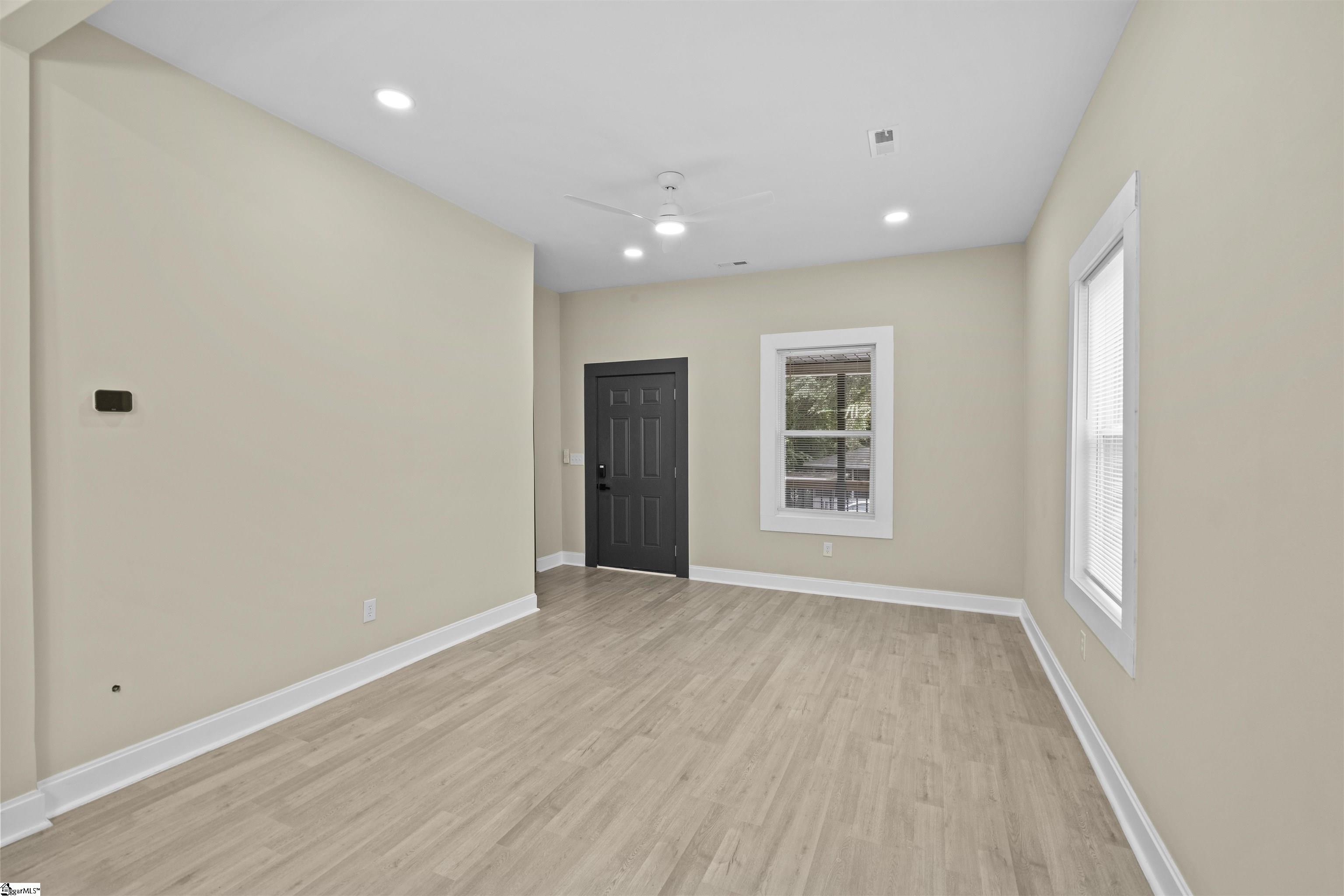 319 Tremont Avenue Greenville, SC 29605