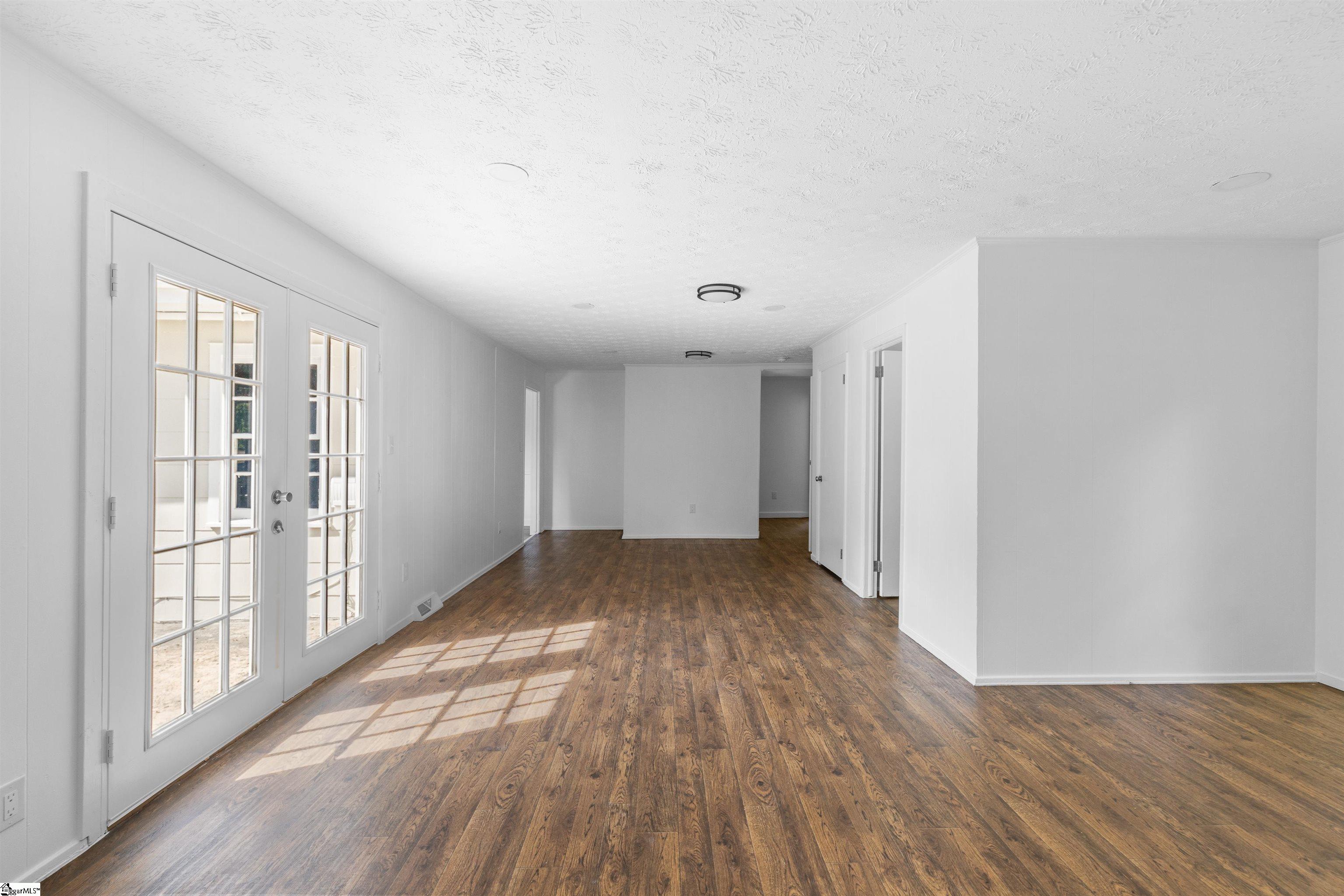 860 Beverly Road Greenville, SC 29609