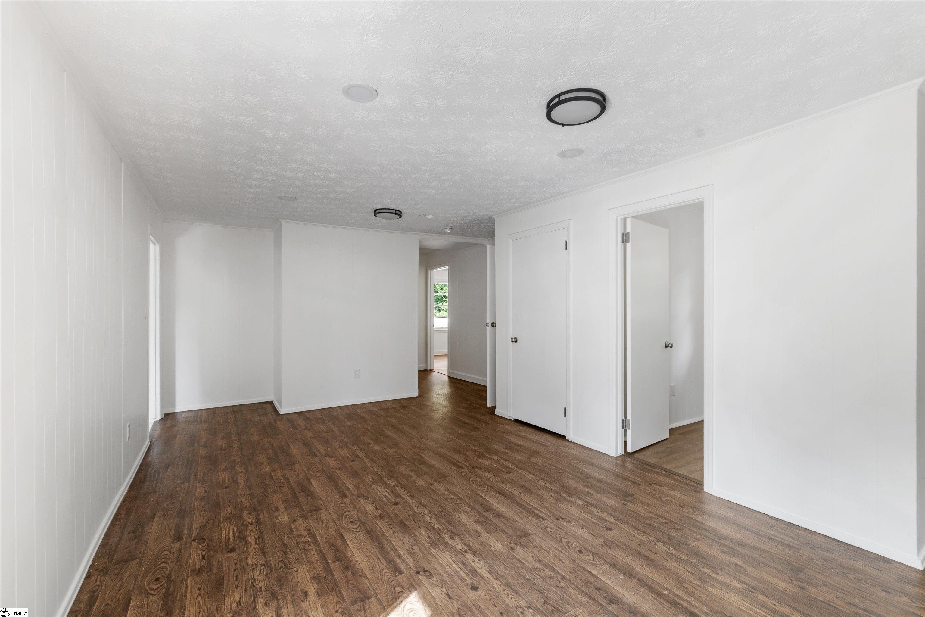 860 Beverly Road Greenville, SC 29609