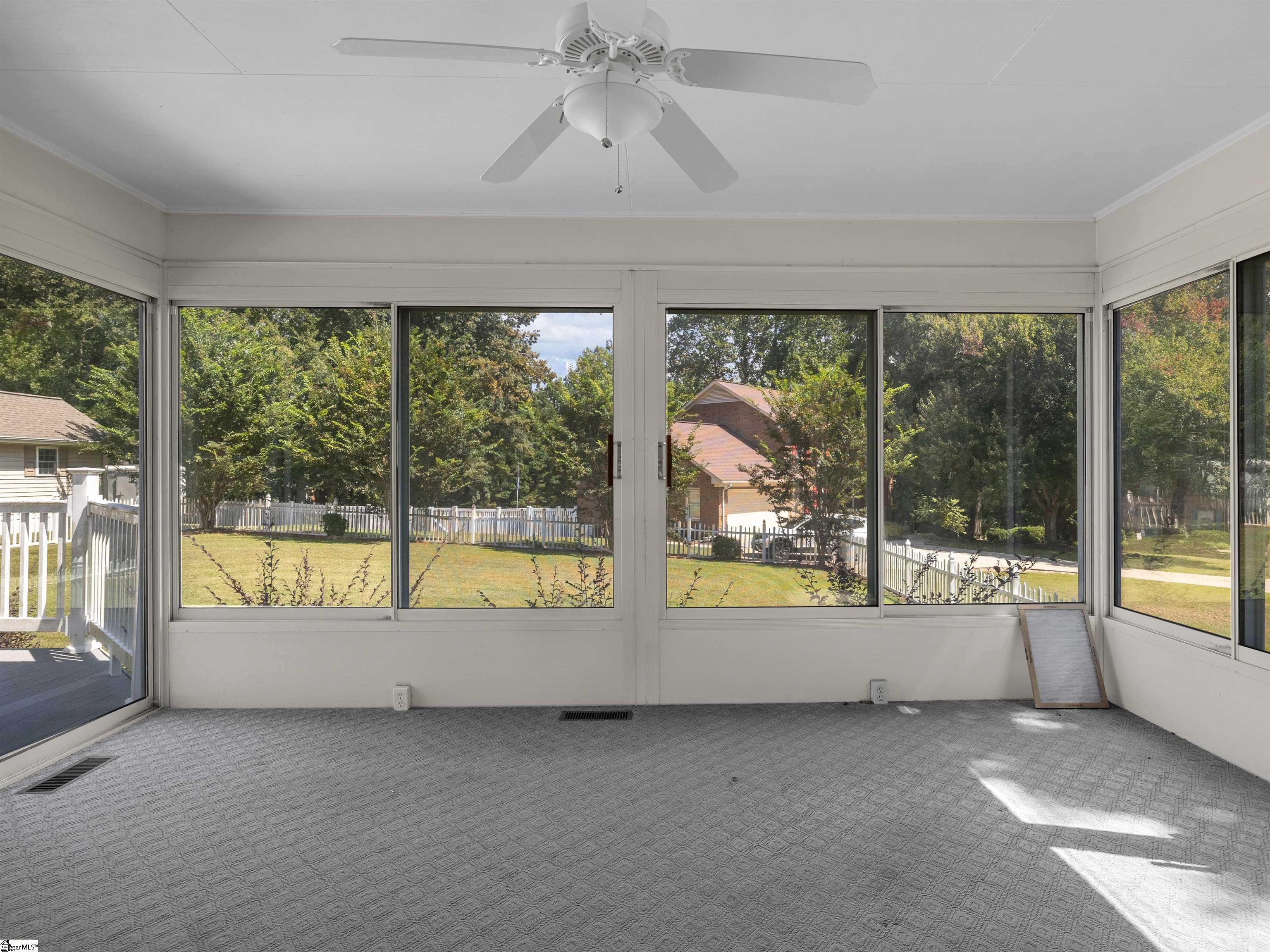 209 Thornhill Drive Spartanburg, SC 29301
