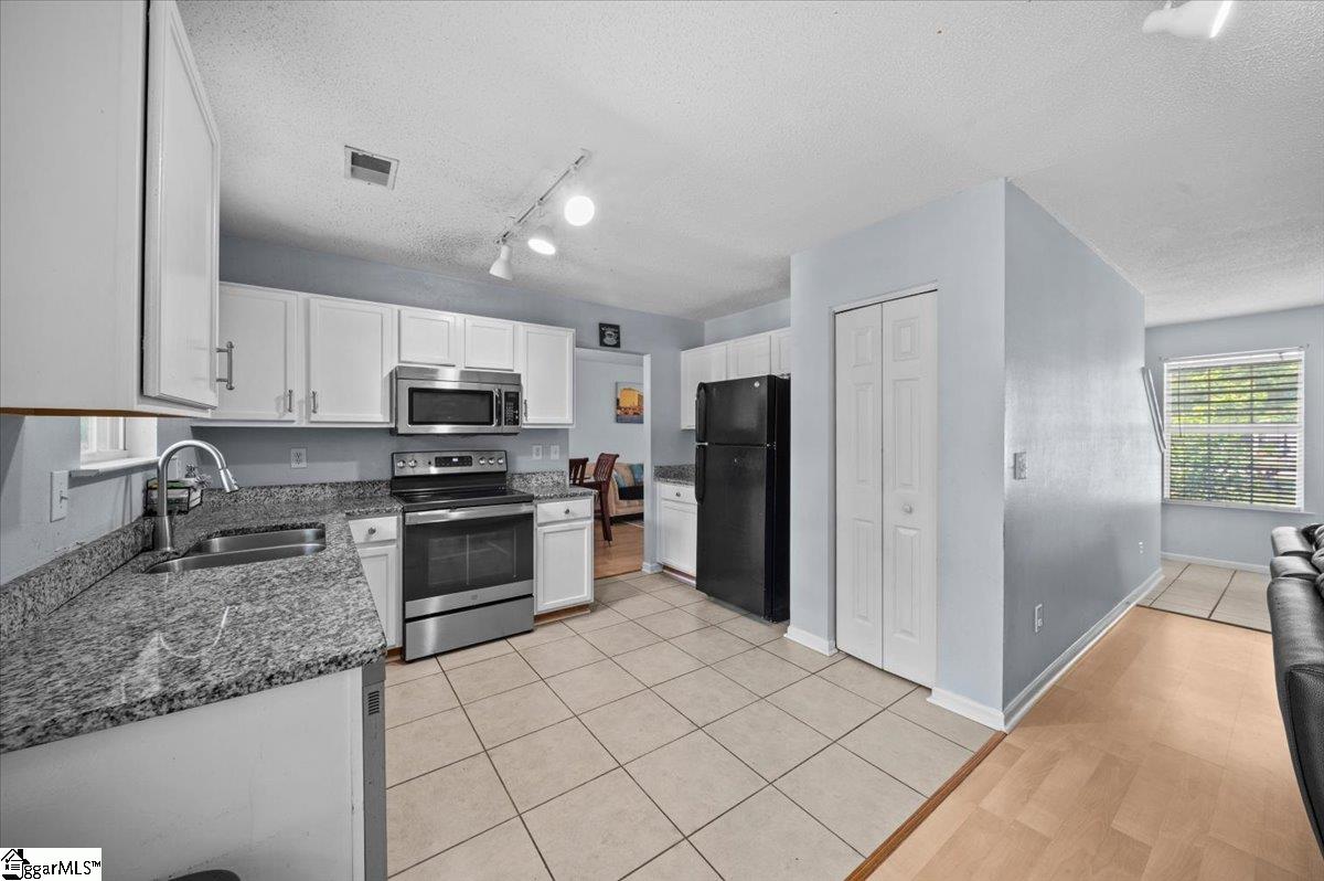 110 Willow Bend Drive Taylors, SC 29687