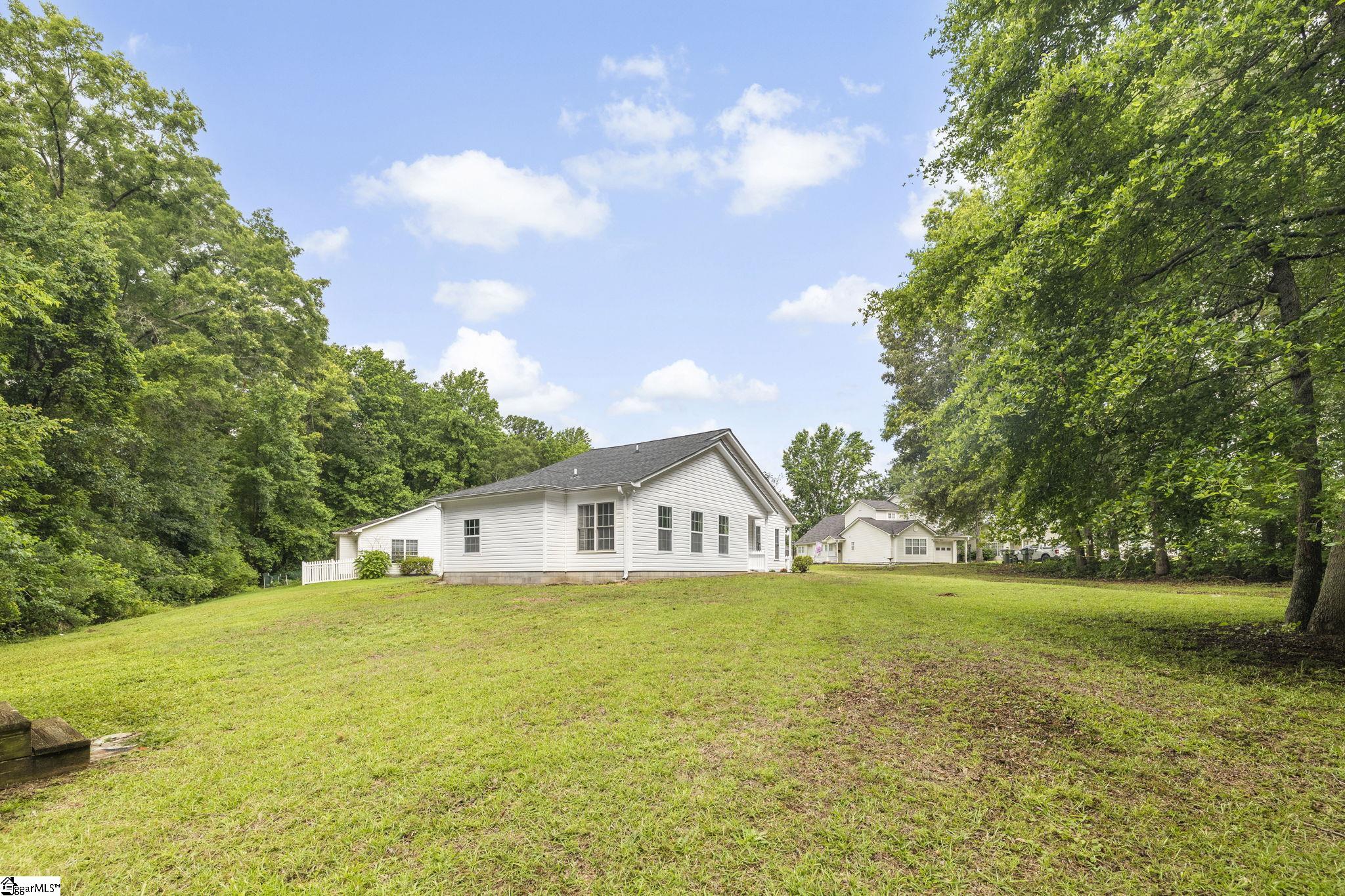 244 Wildwood Drive Honea Path, SC 29654