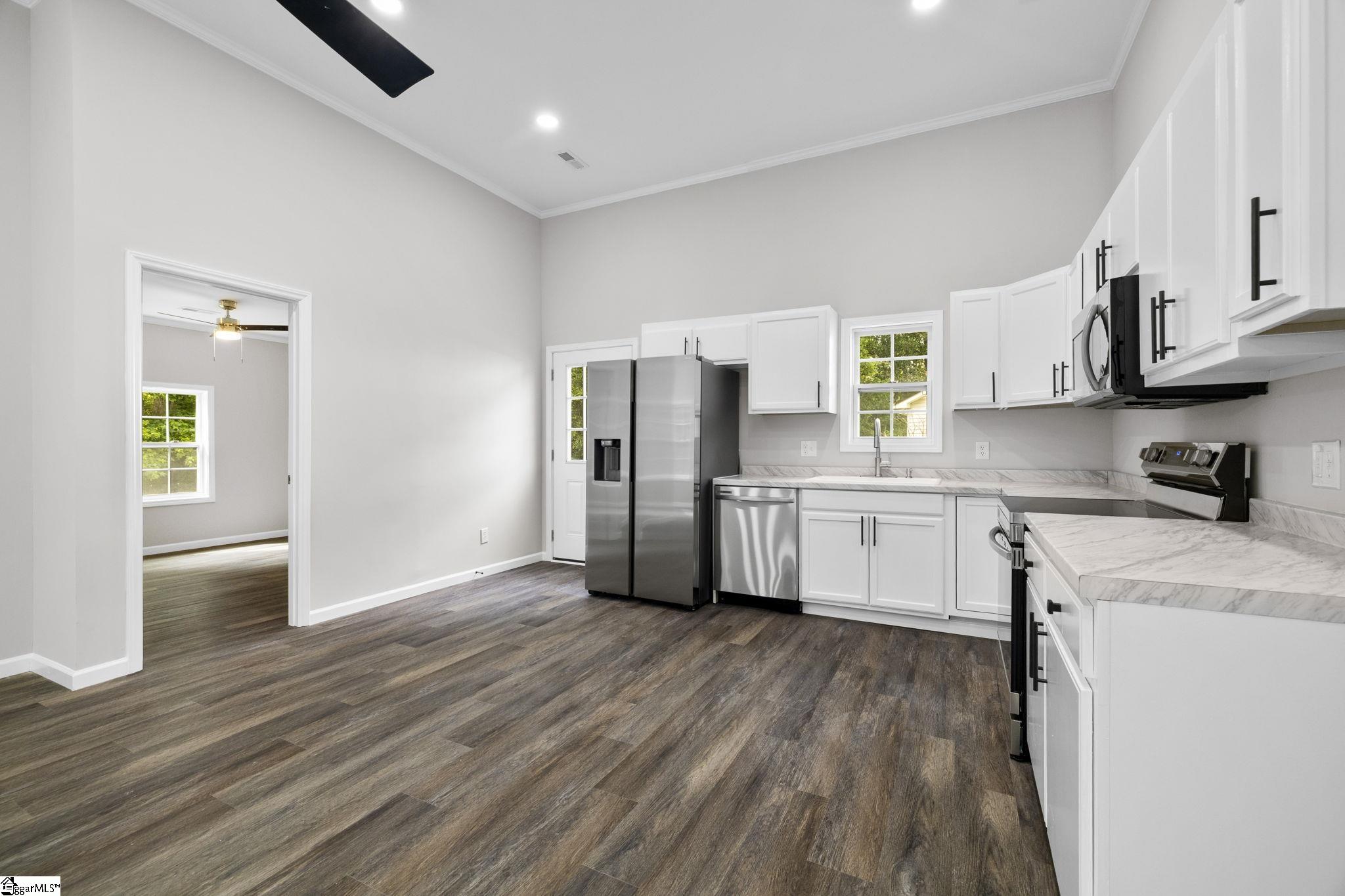 244 Wildwood Drive Honea Path, SC 29654