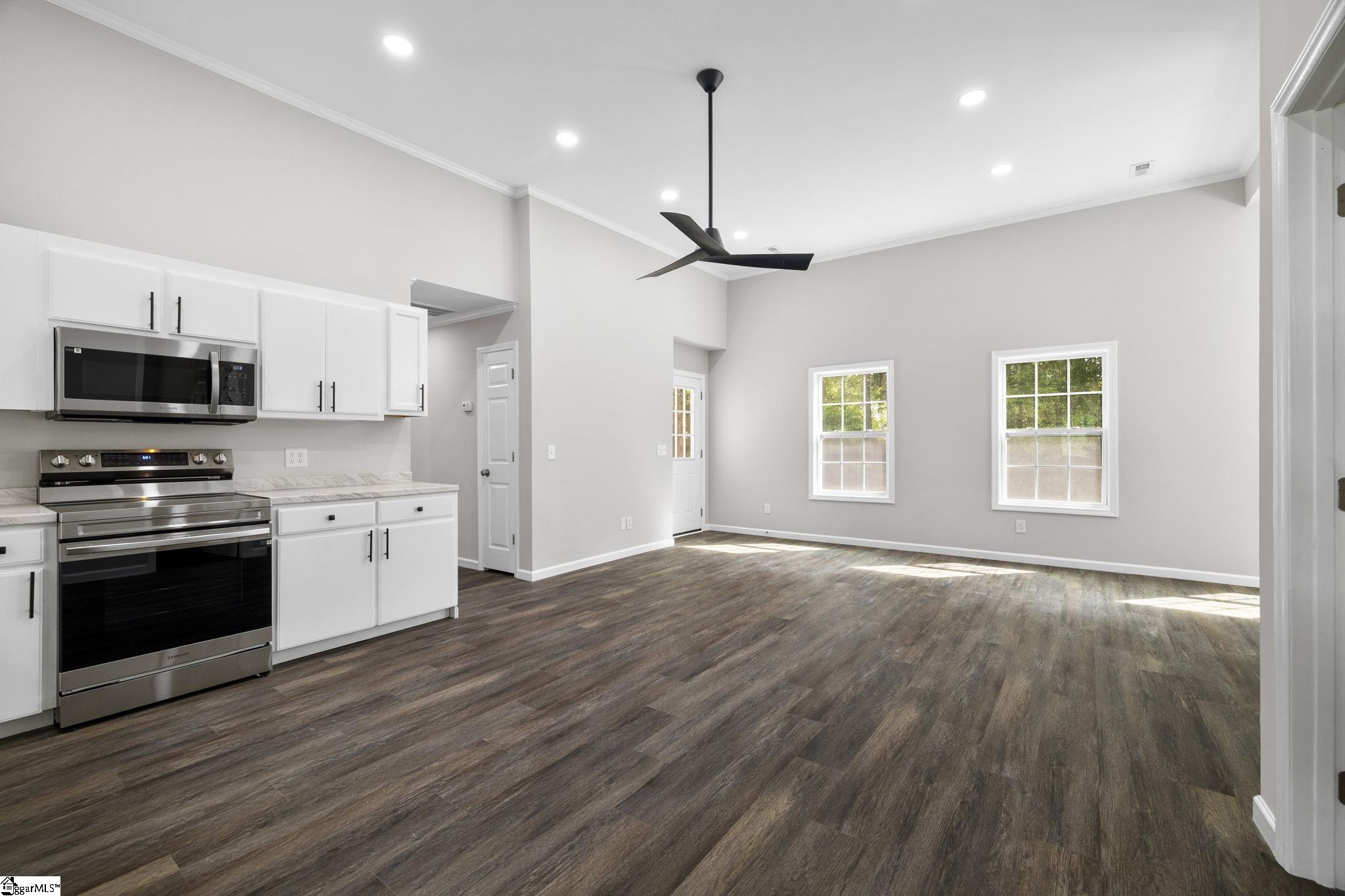 244 Wildwood Drive Honea Path, SC 29654
