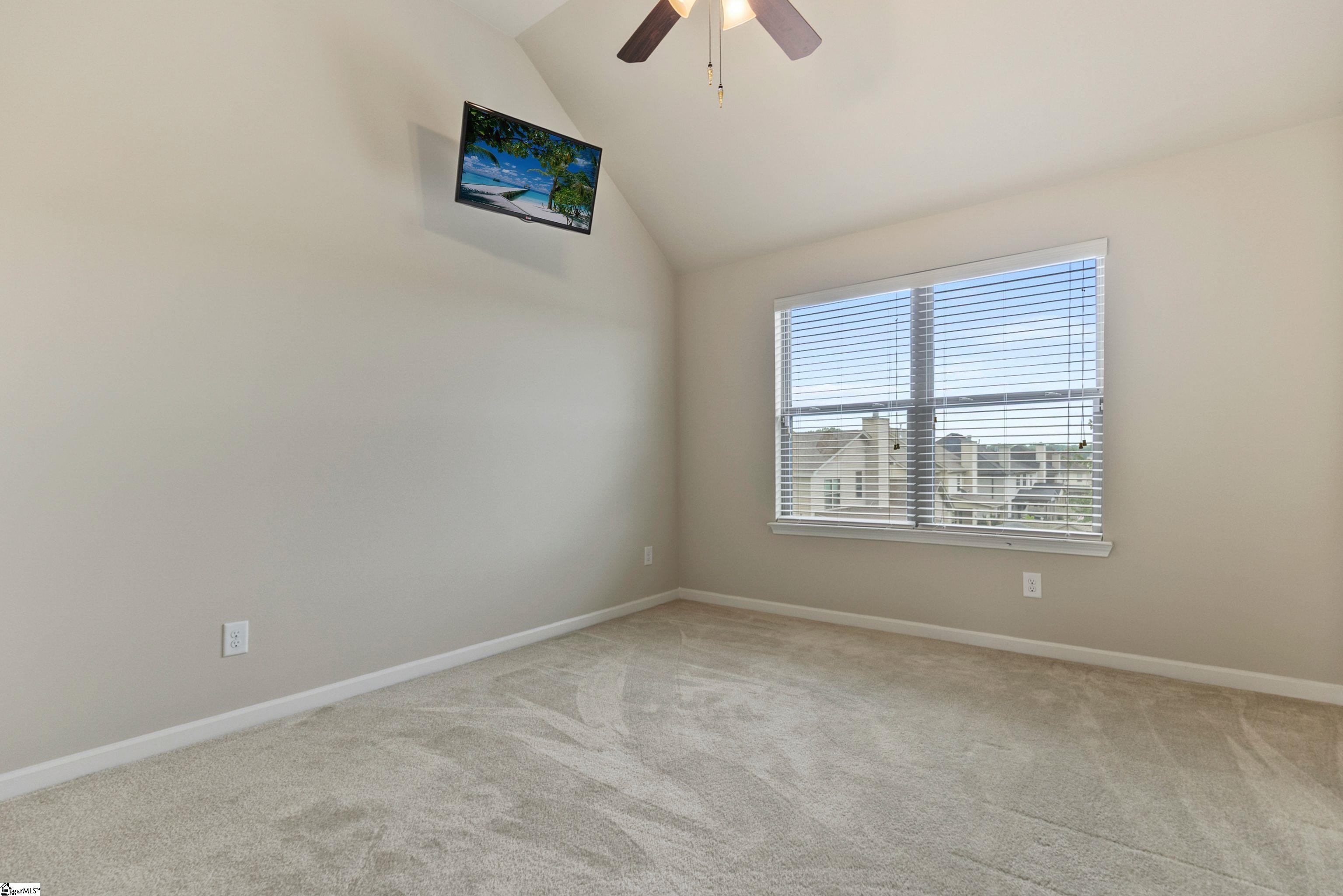807 E Holloway Drive Woodruff, SC 29388