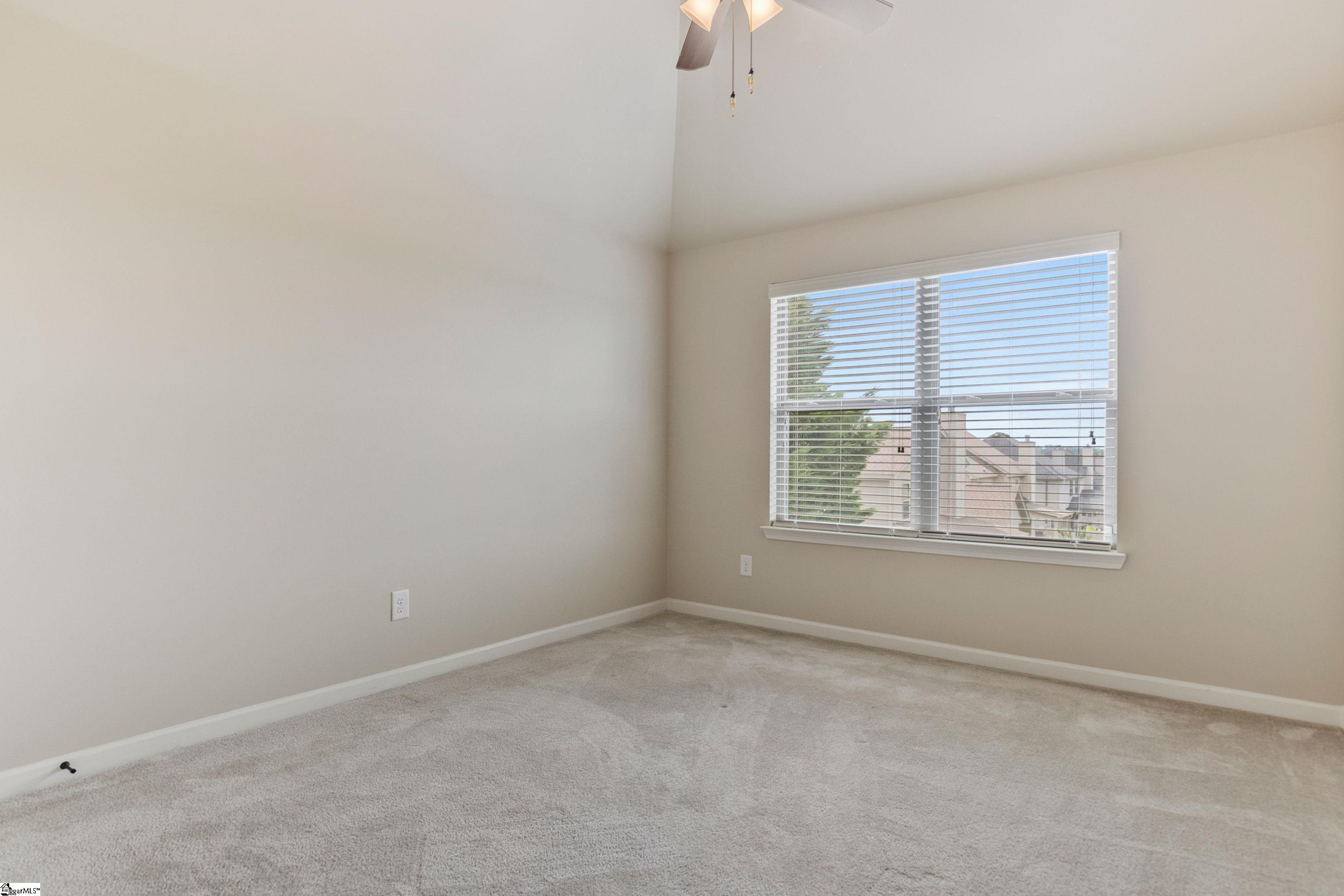 807 E Holloway Drive Woodruff, SC 29388