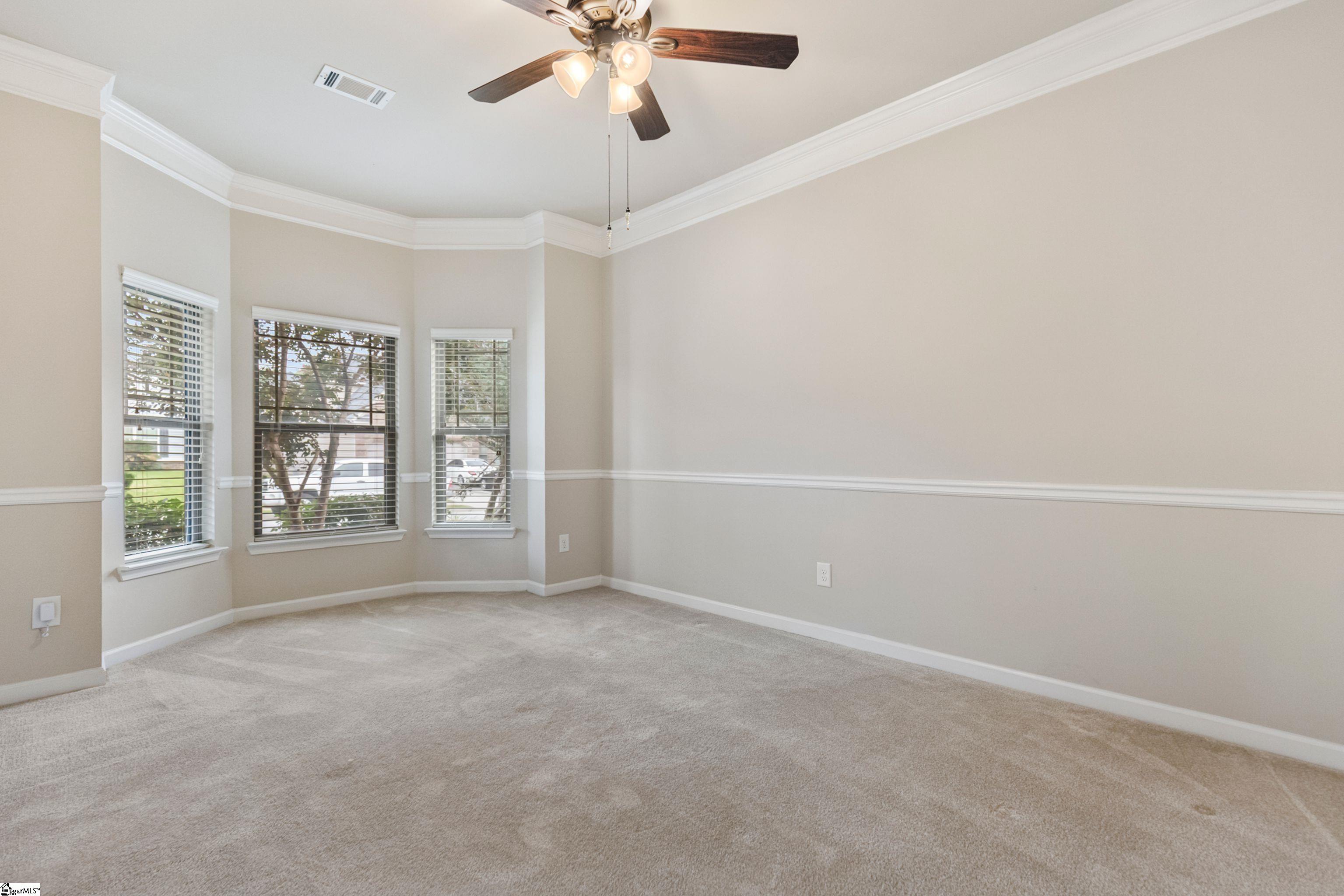 807 E Holloway Drive Woodruff, SC 29388