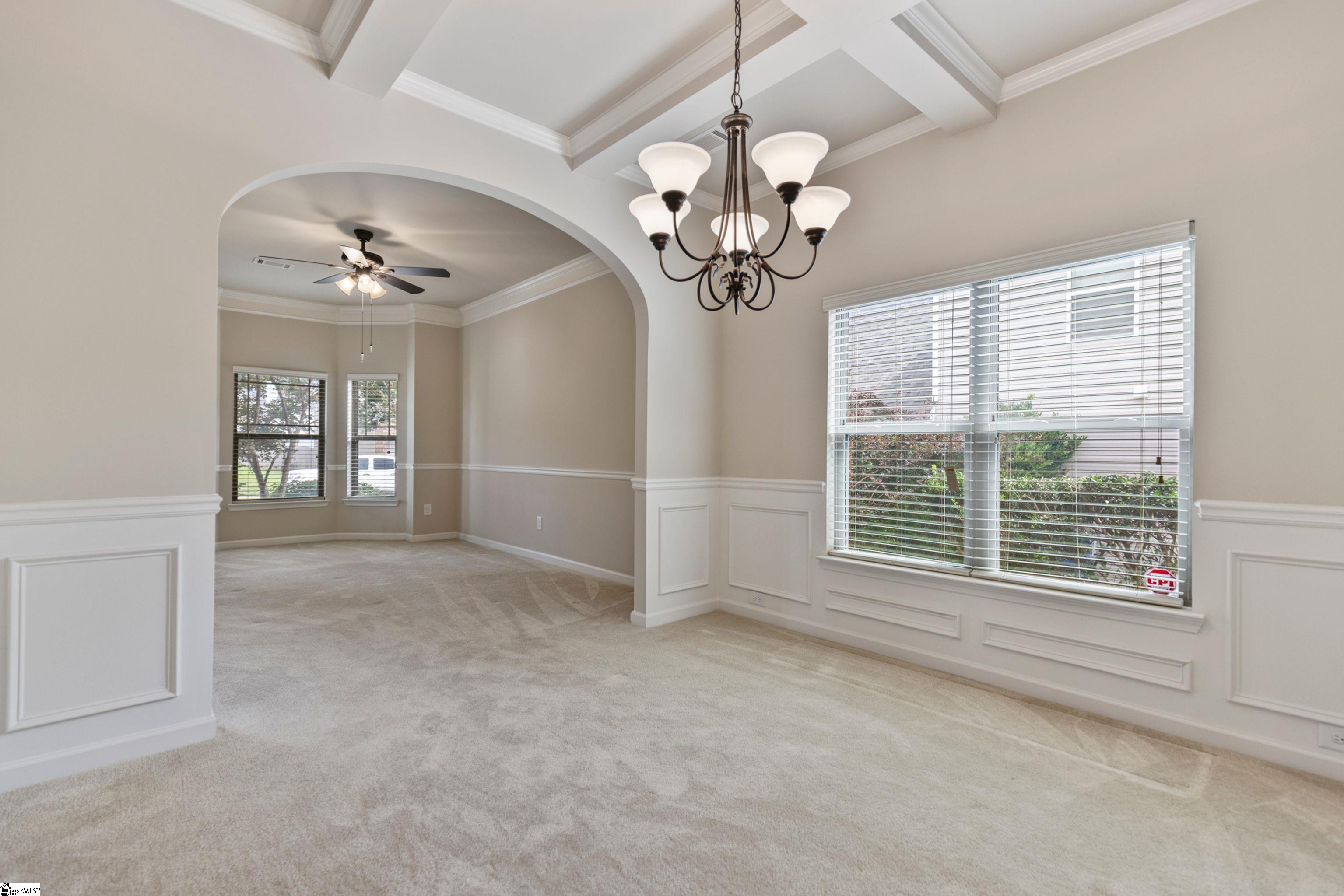 807 E Holloway Drive Woodruff, SC 29388