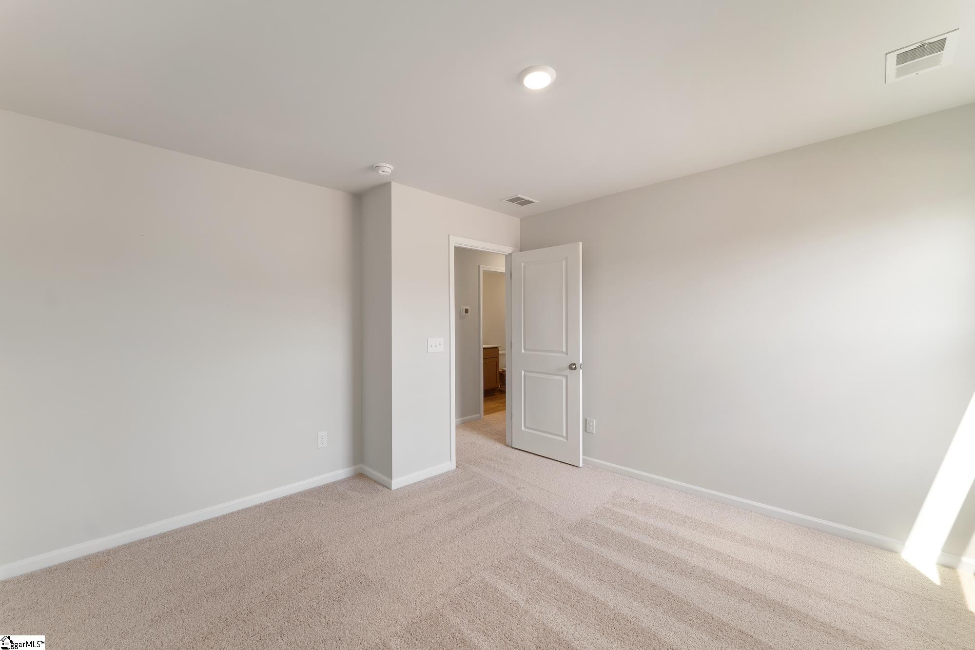5026 Radley Road Chesnee, SC 29323