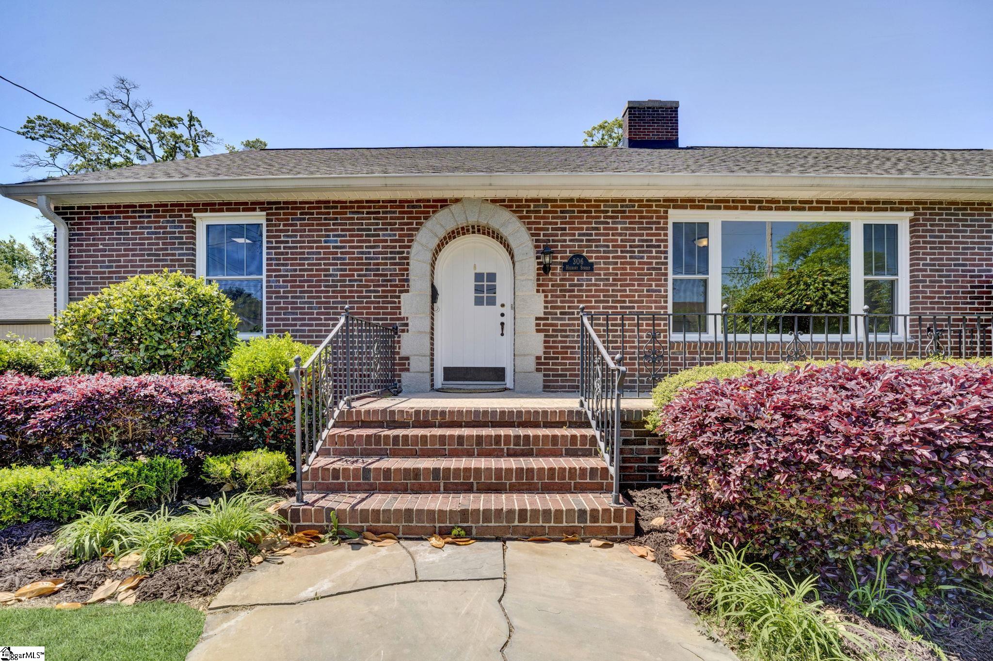 306 Hickory Street Clinton, SC 29325