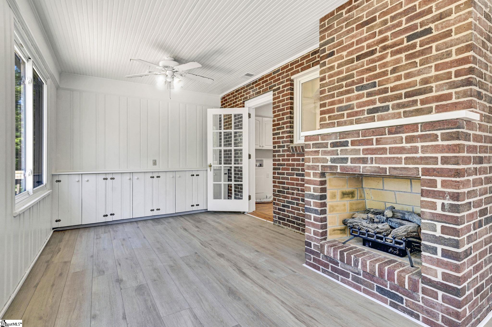 306 Hickory Street Clinton, SC 29325