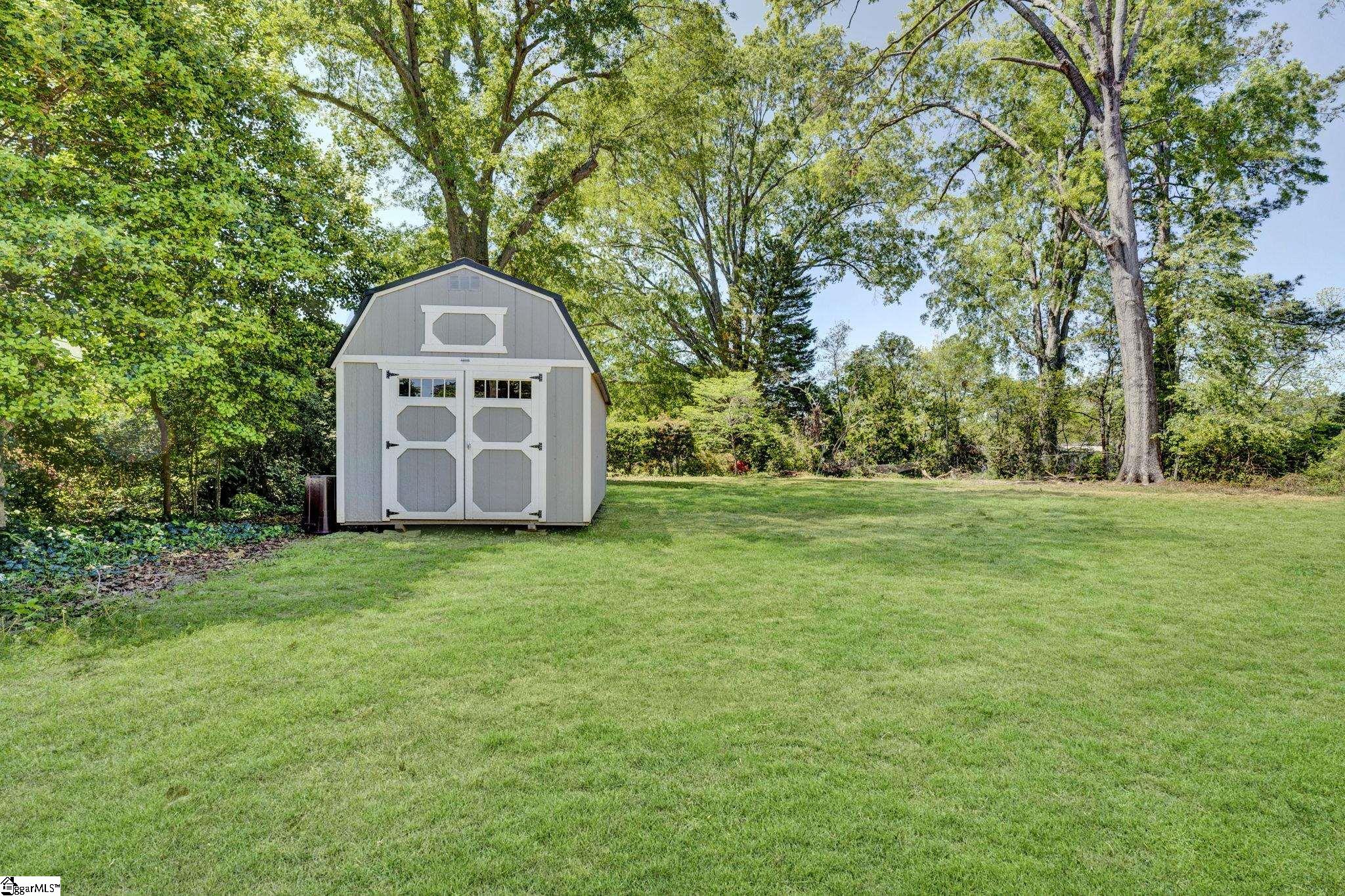 306 Hickory Street Clinton, SC 29325