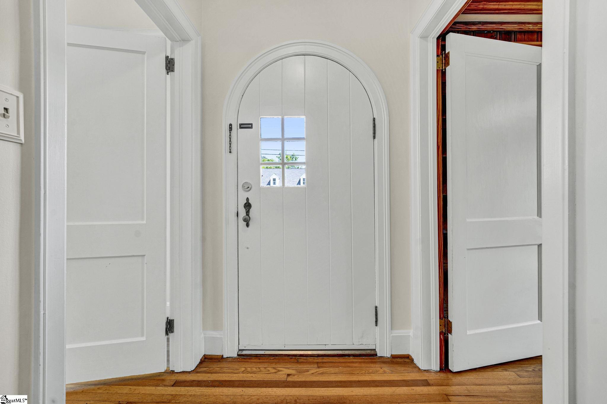 306 Hickory Street Clinton, SC 29325