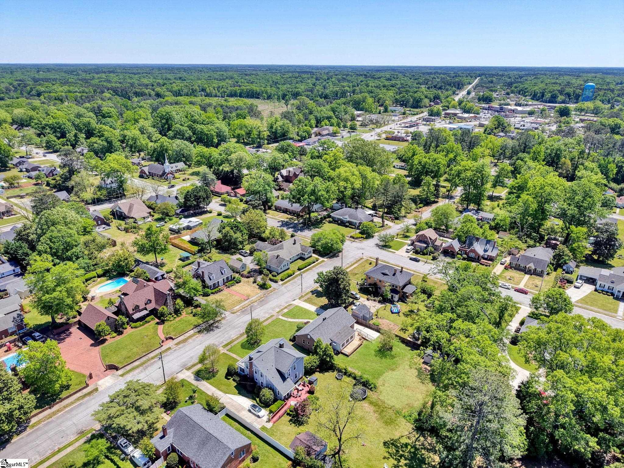 306 Hickory Street Clinton, SC 29325