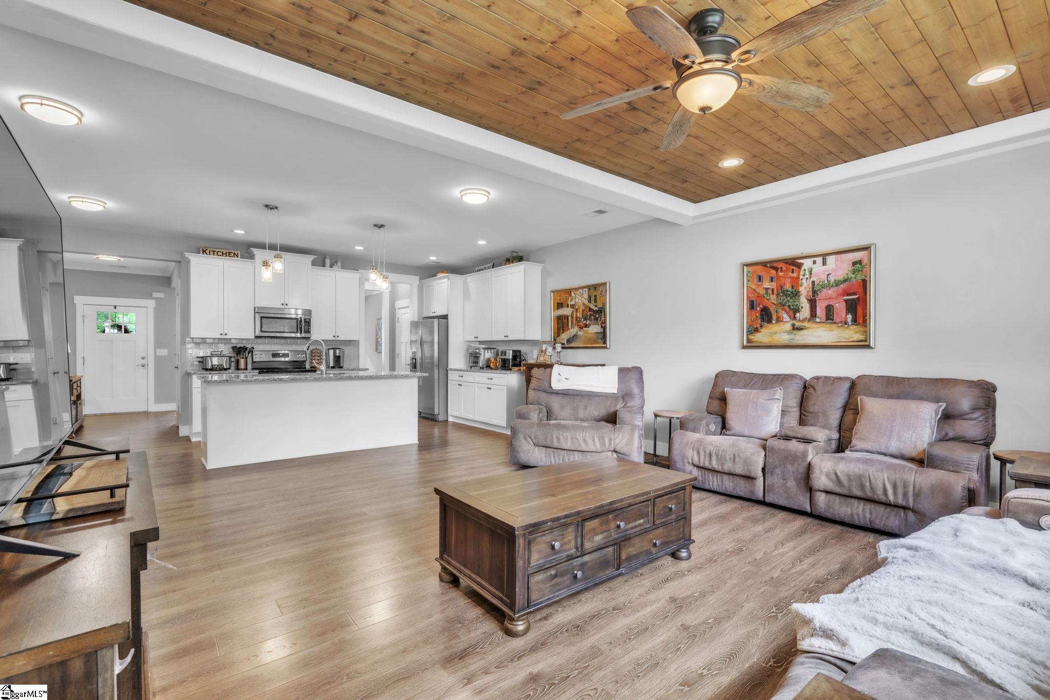 542 Drayton Hall Boulevard Duncan, SC 29334